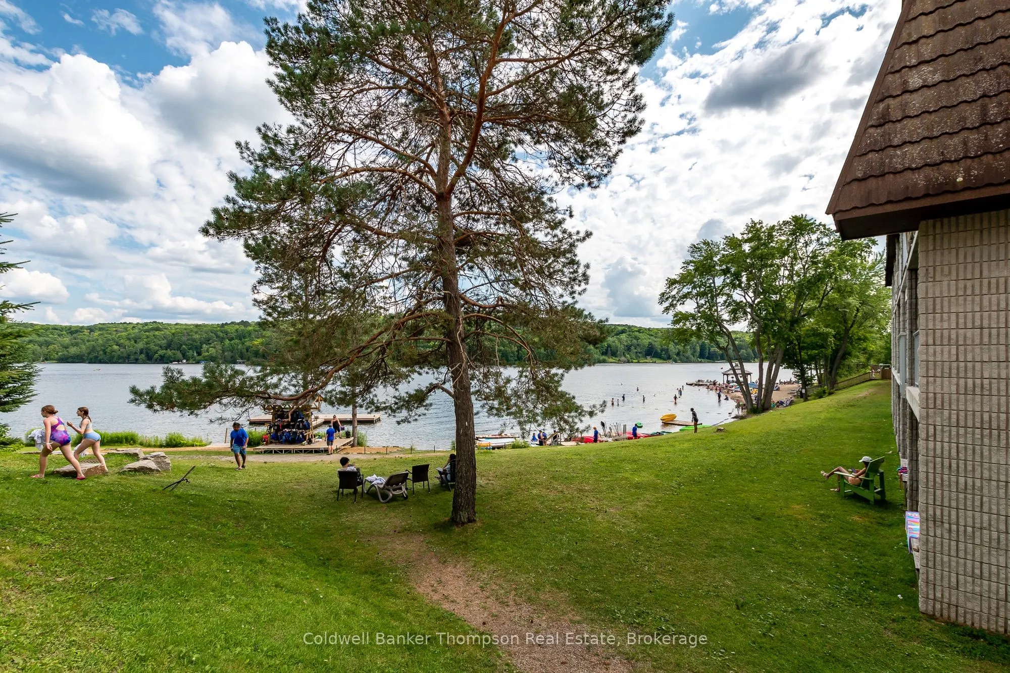 1 Deerhurst Bayshore Drive, #423