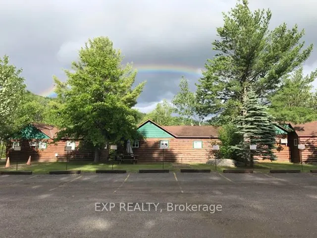 202 Spectacle Lake Road