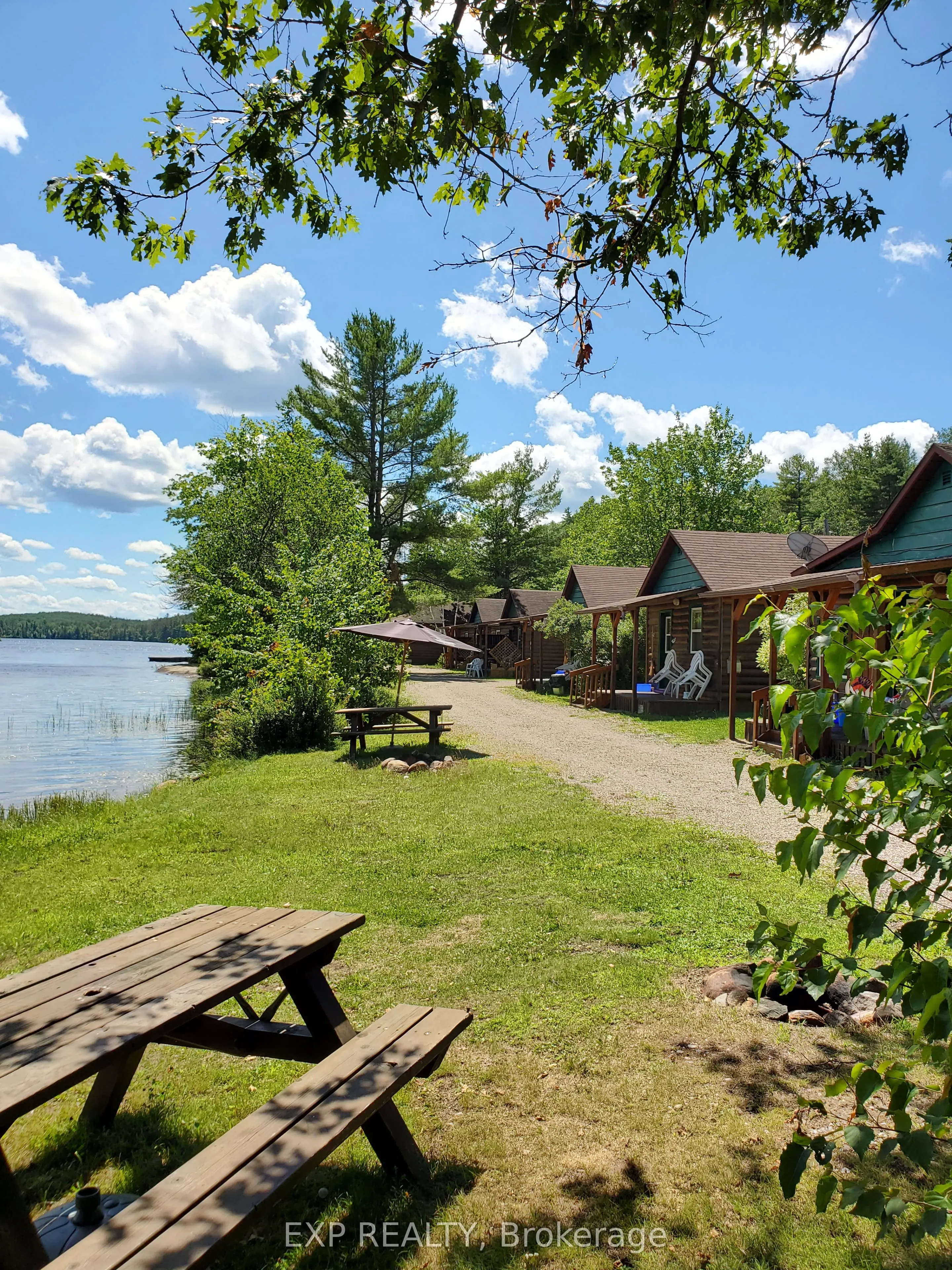 202 Spectacle Lake Road