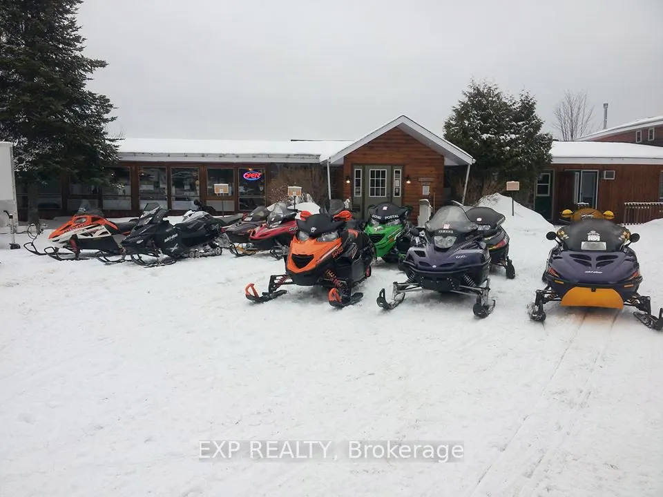 202 Spectacle Lake Road