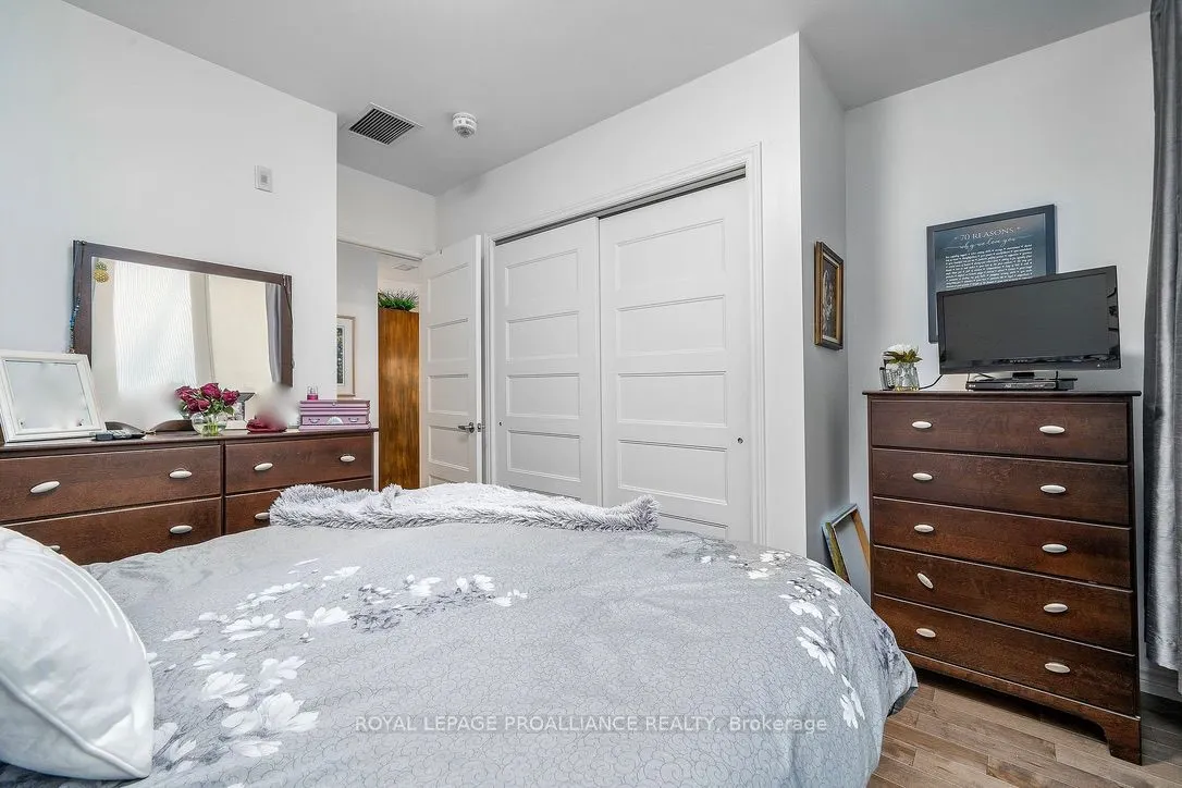 199 Front Street, #514
