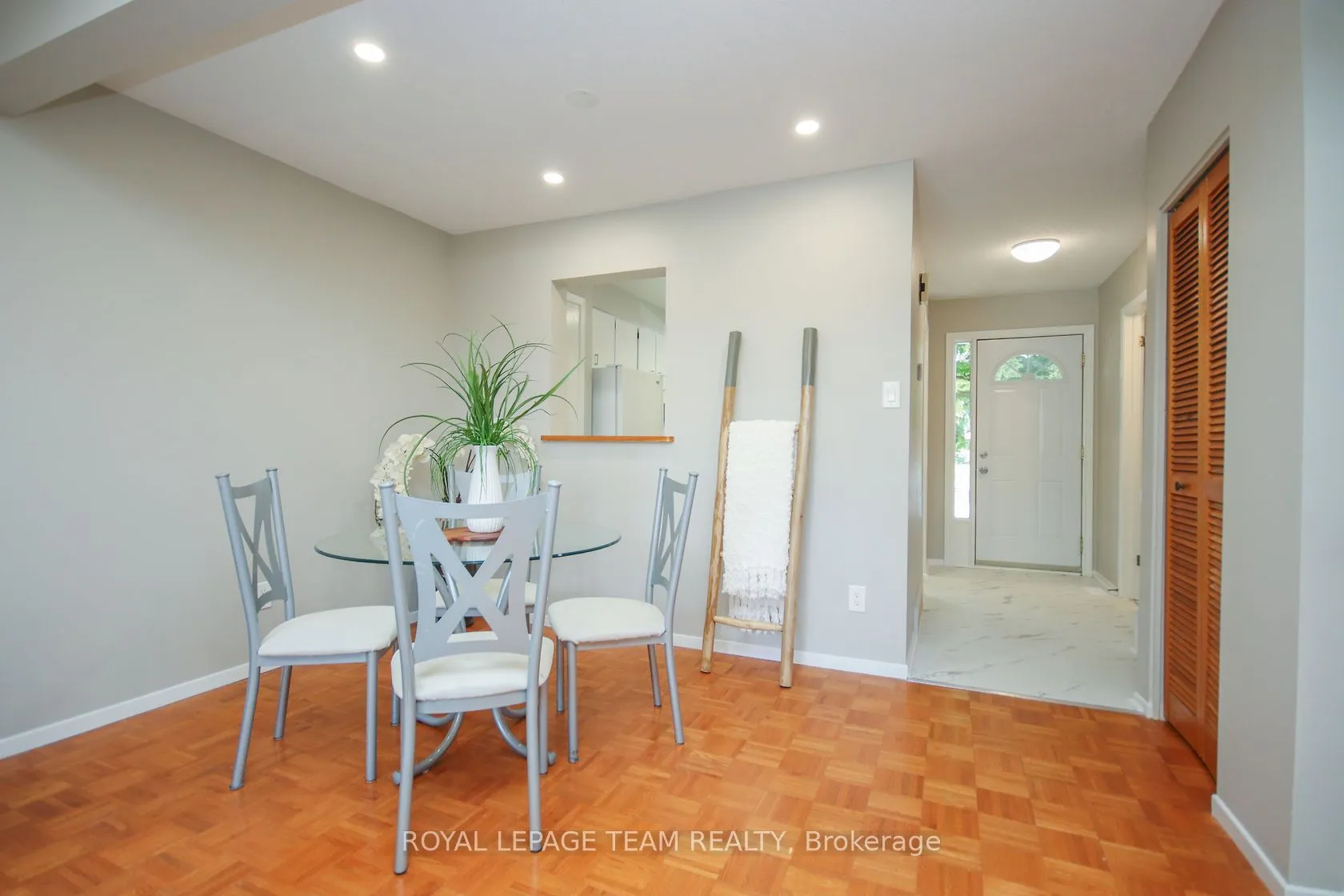 1427 Palmerston Drive, #203