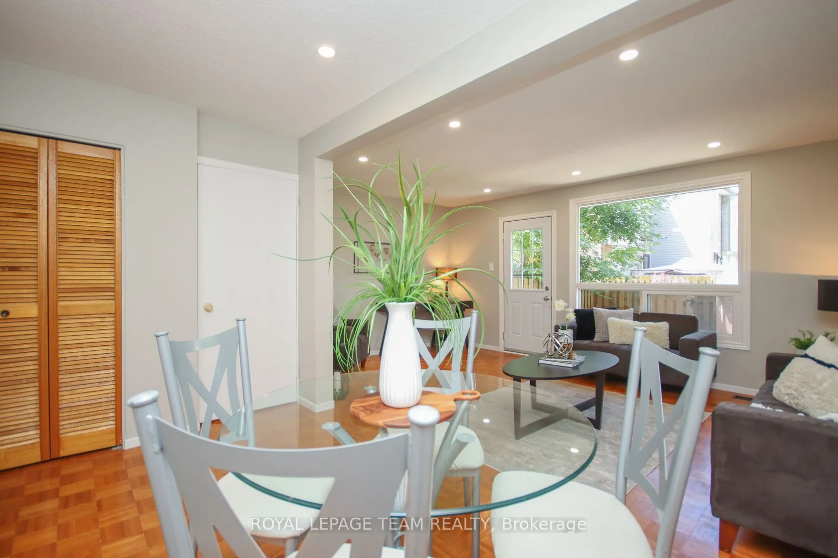 1427 Palmerston Drive, #203
