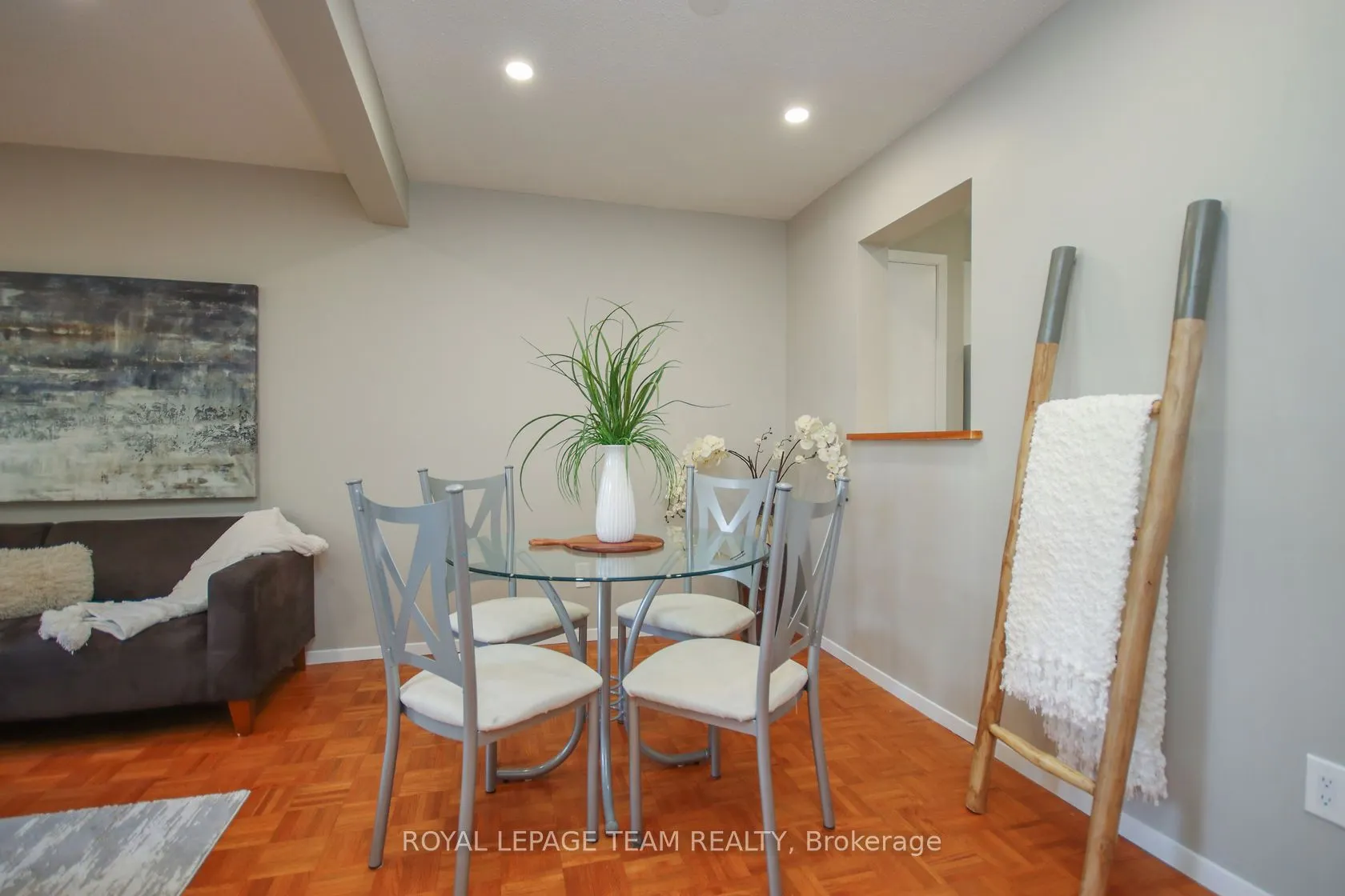1427 Palmerston Drive, #203