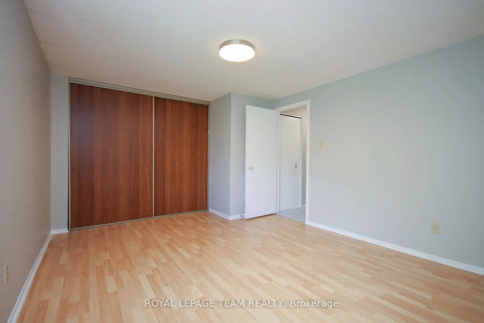 1427 Palmerston Drive, #203