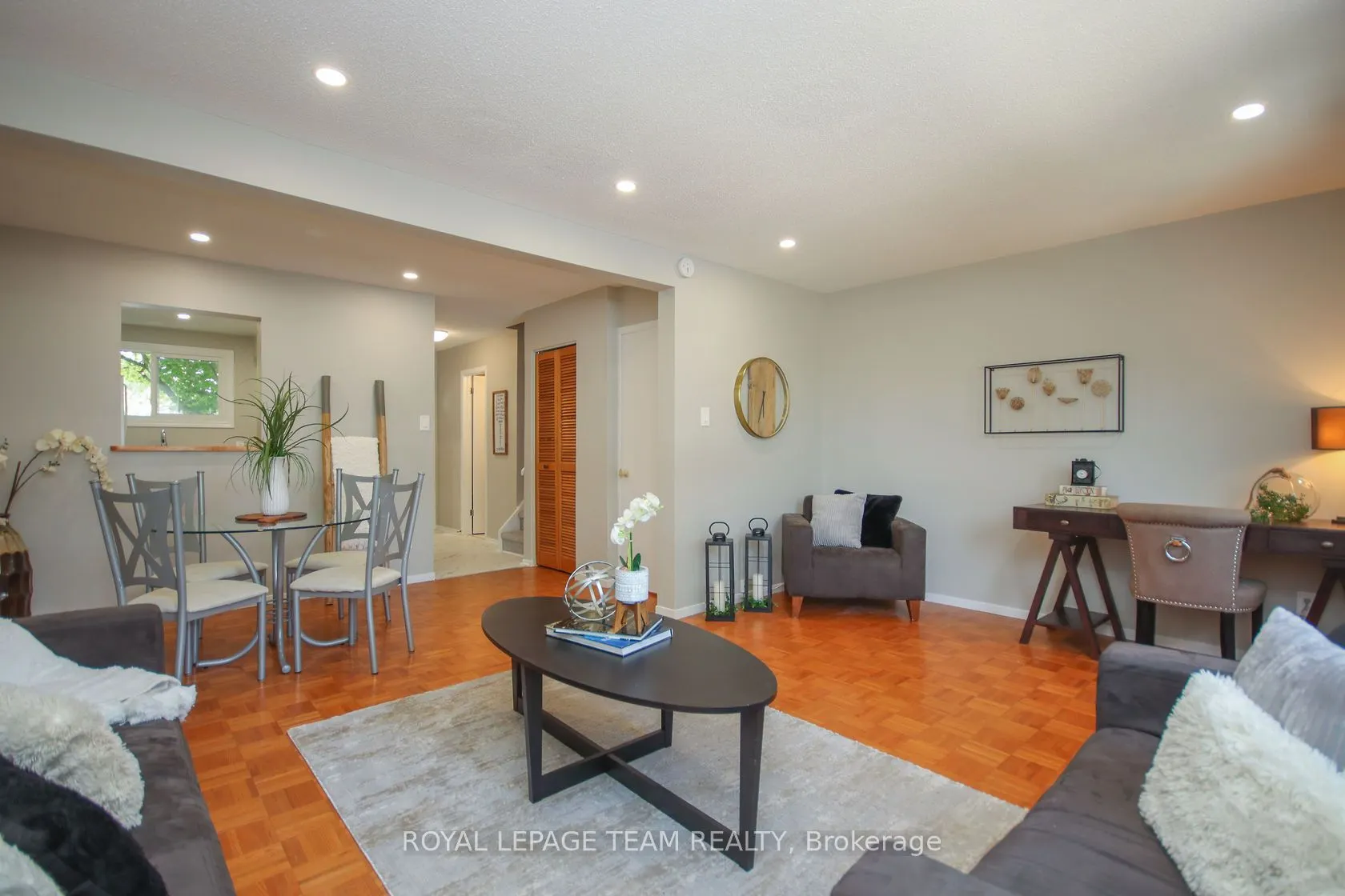 1427 Palmerston Drive, #203