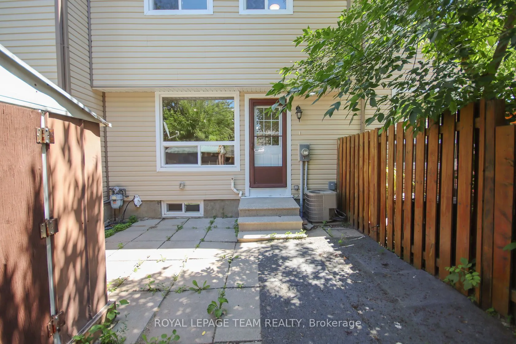 1427 Palmerston Drive, #203