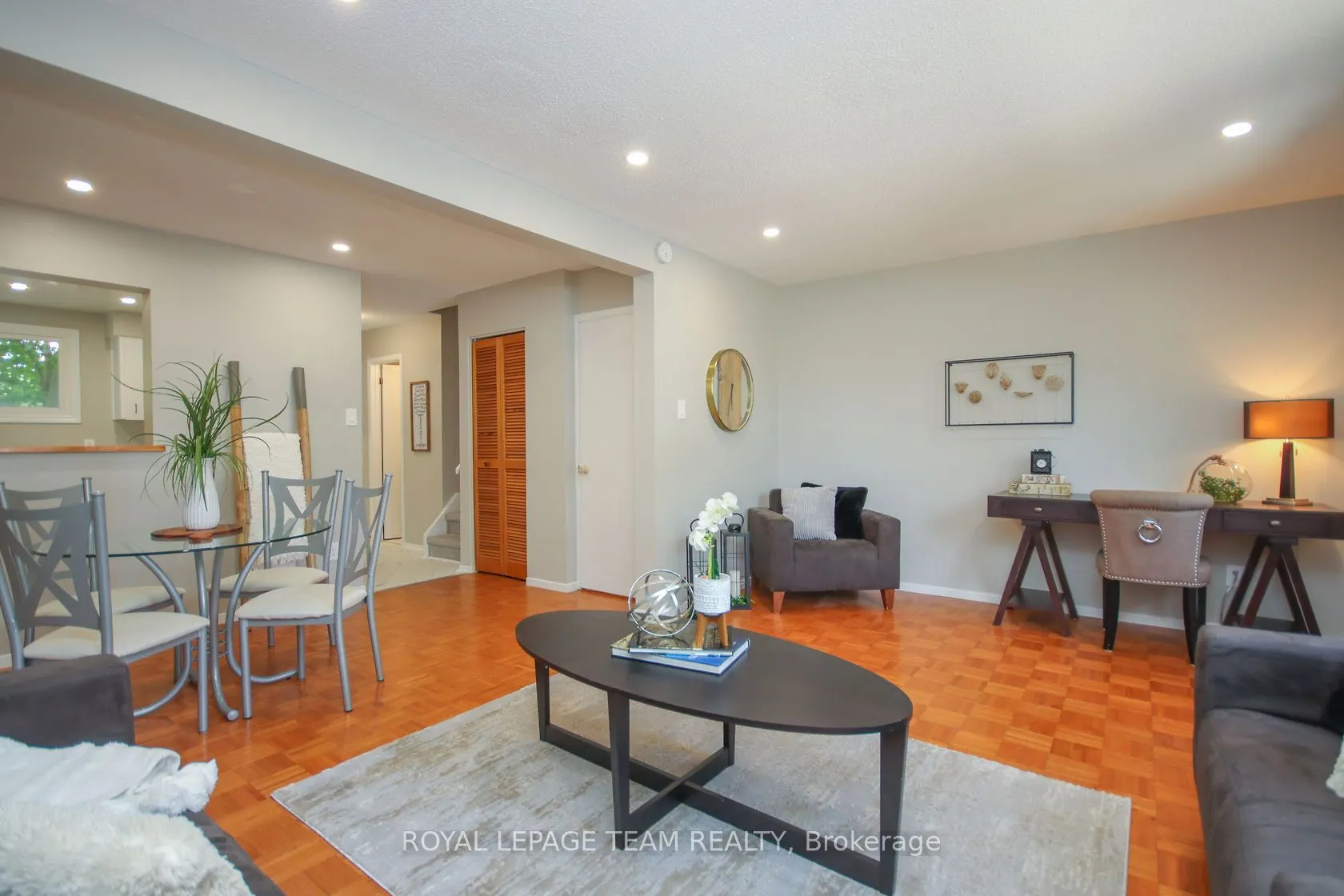 1427 Palmerston Drive, #203