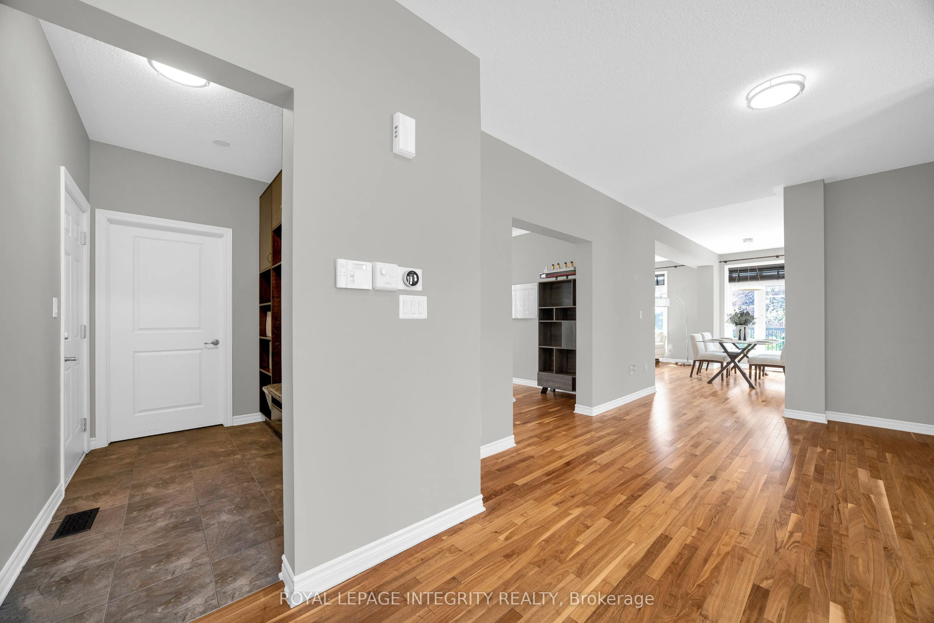514 Carina Crescent