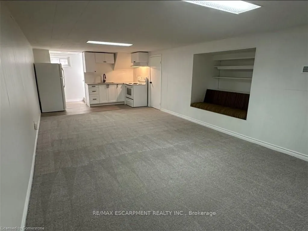 28 Ashland Avenue, #B