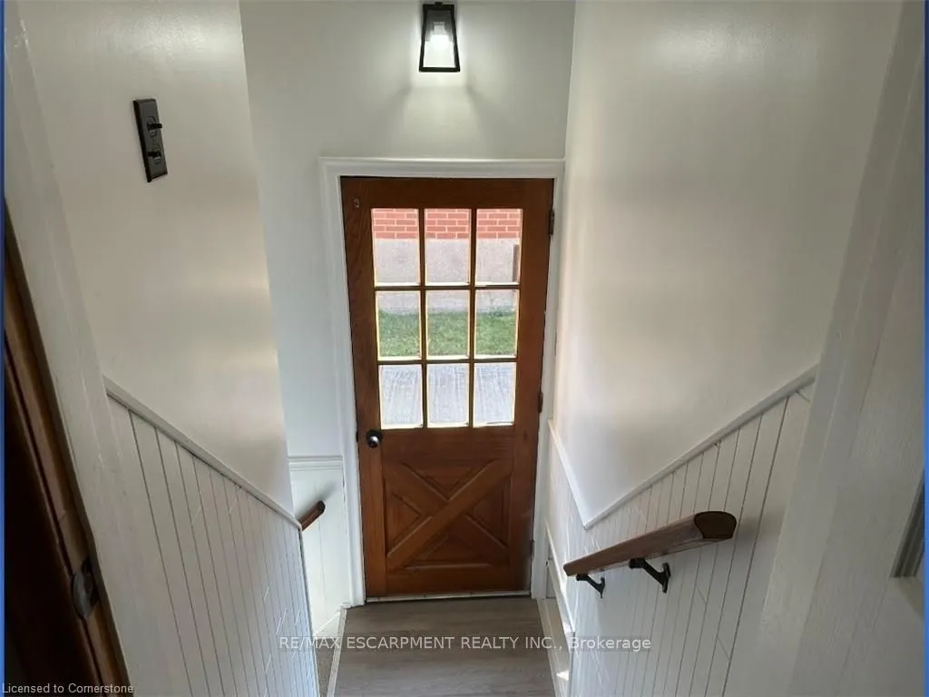 28 Ashland Avenue, #B