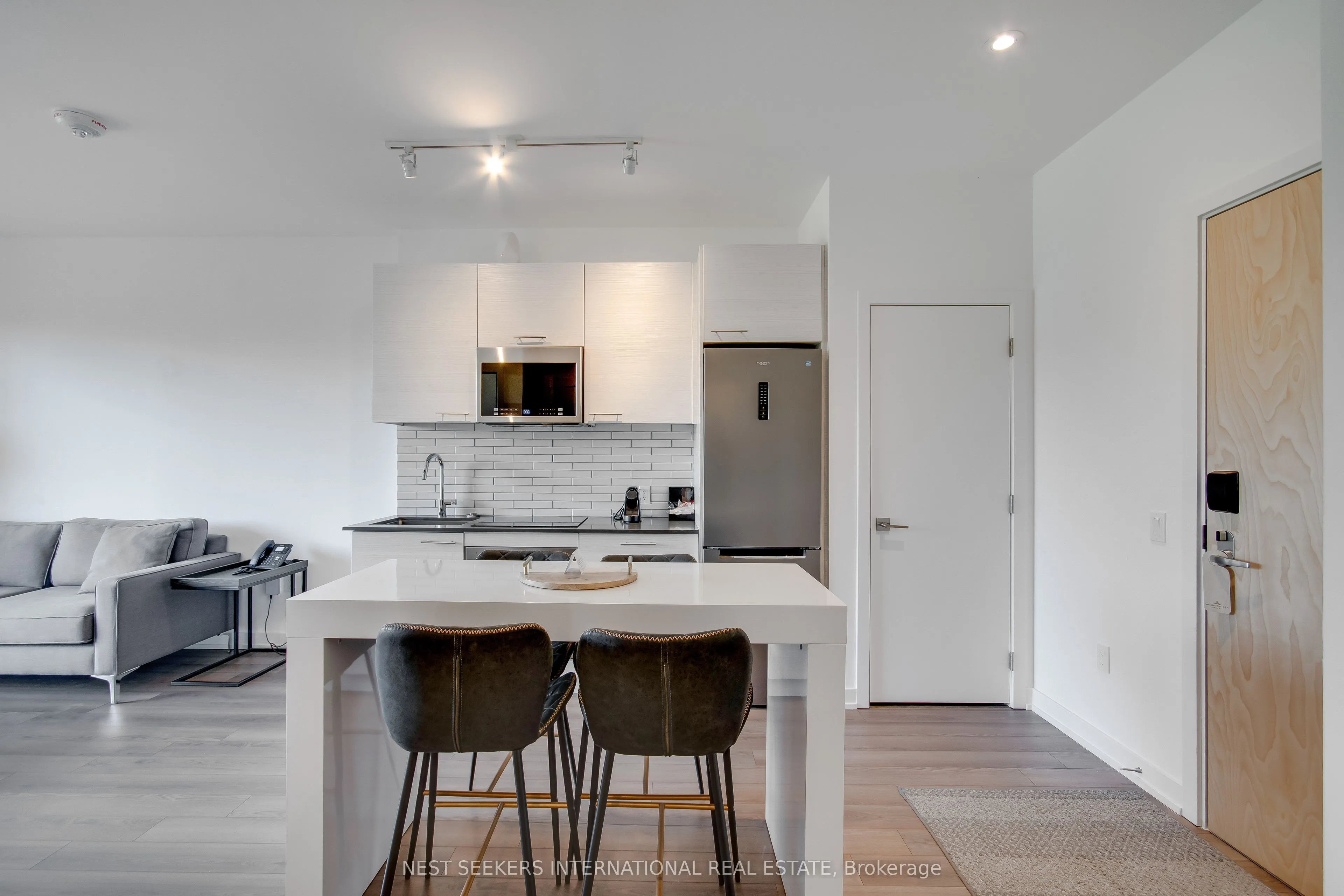120 Carrick Trail, #411