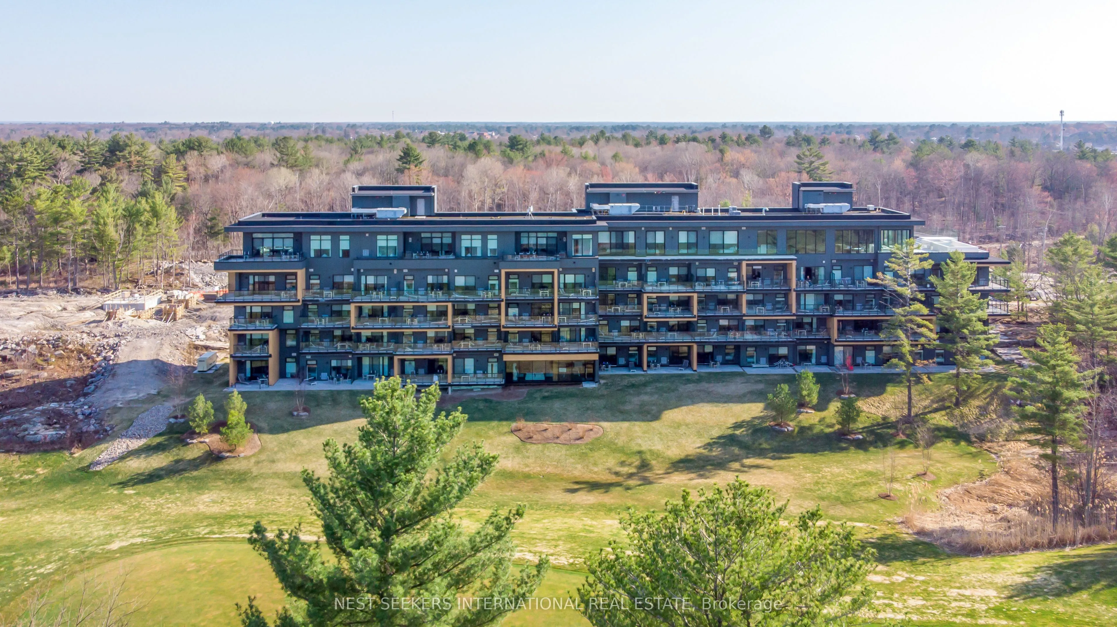 120 Carrick Trail, #411