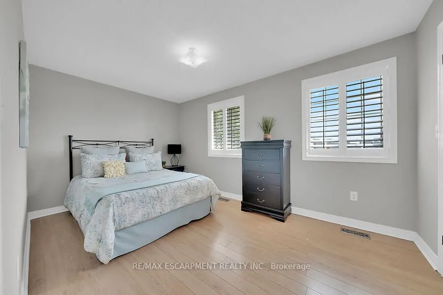 1336 UPPER SHERMAN Avenue, #20