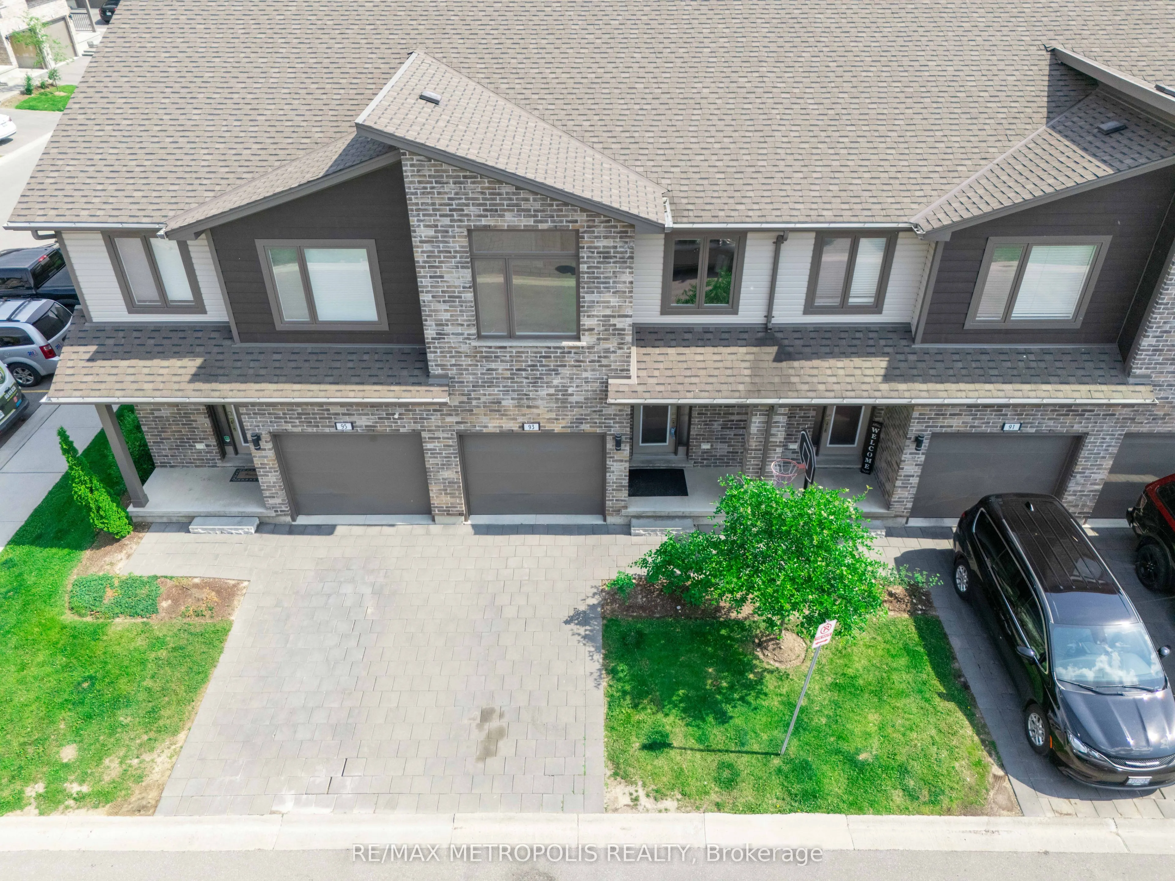 1960 Dalmagarry Road, #93