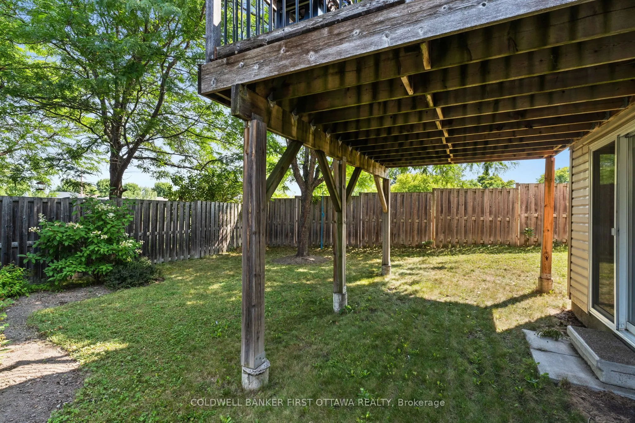 51 HELMSDALE Drive