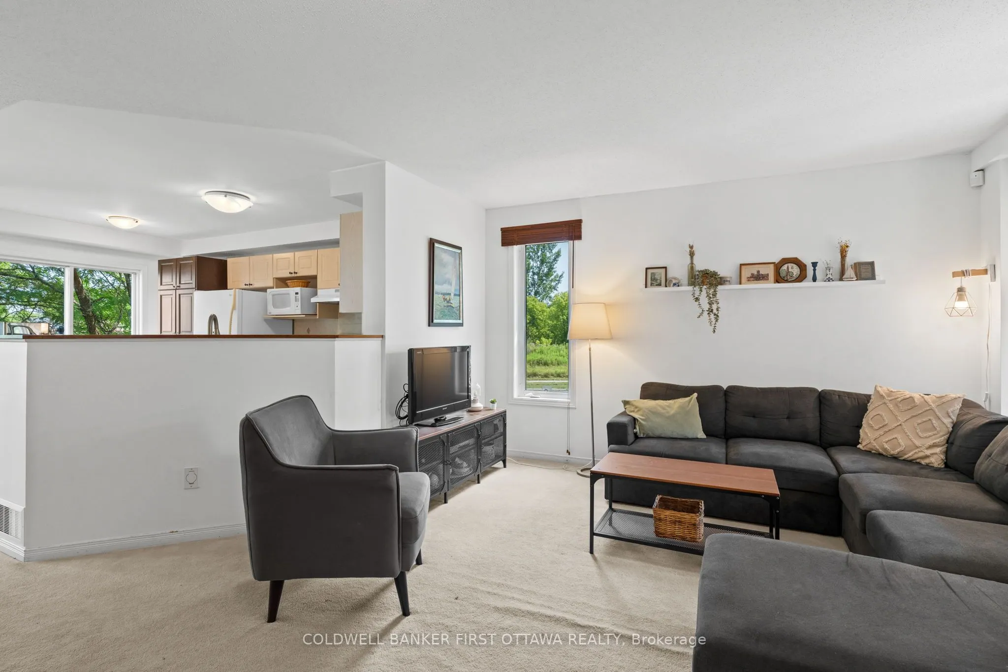 51 HELMSDALE Drive
