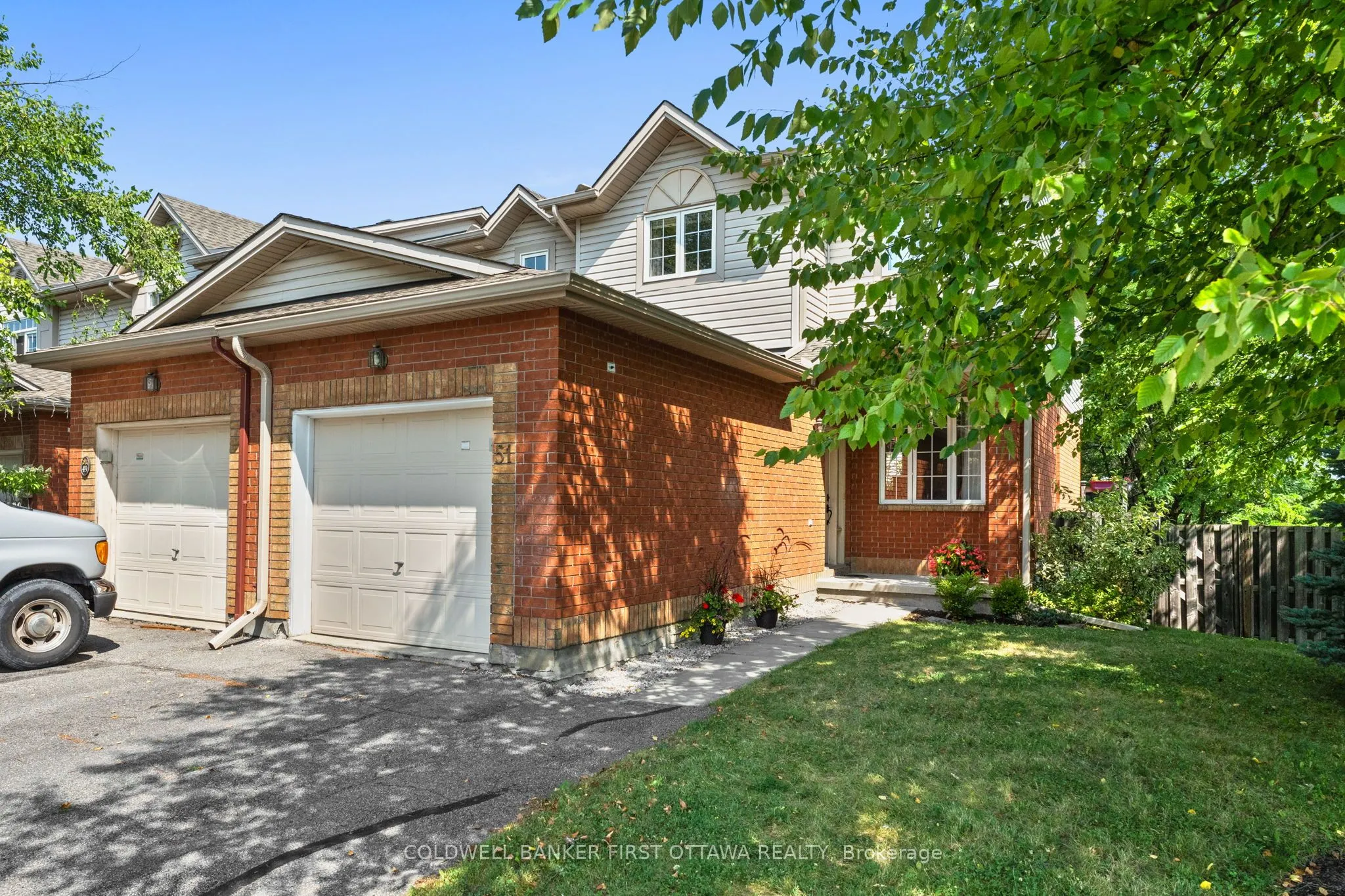 51 HELMSDALE Drive