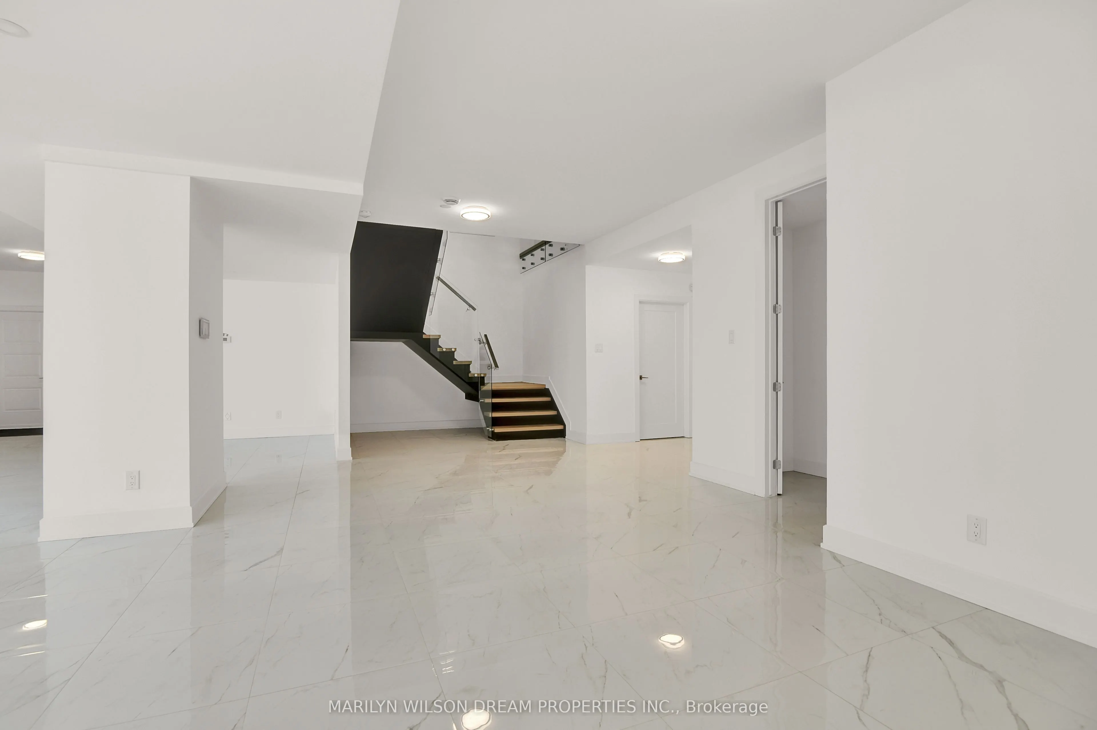 320 Crestview Road