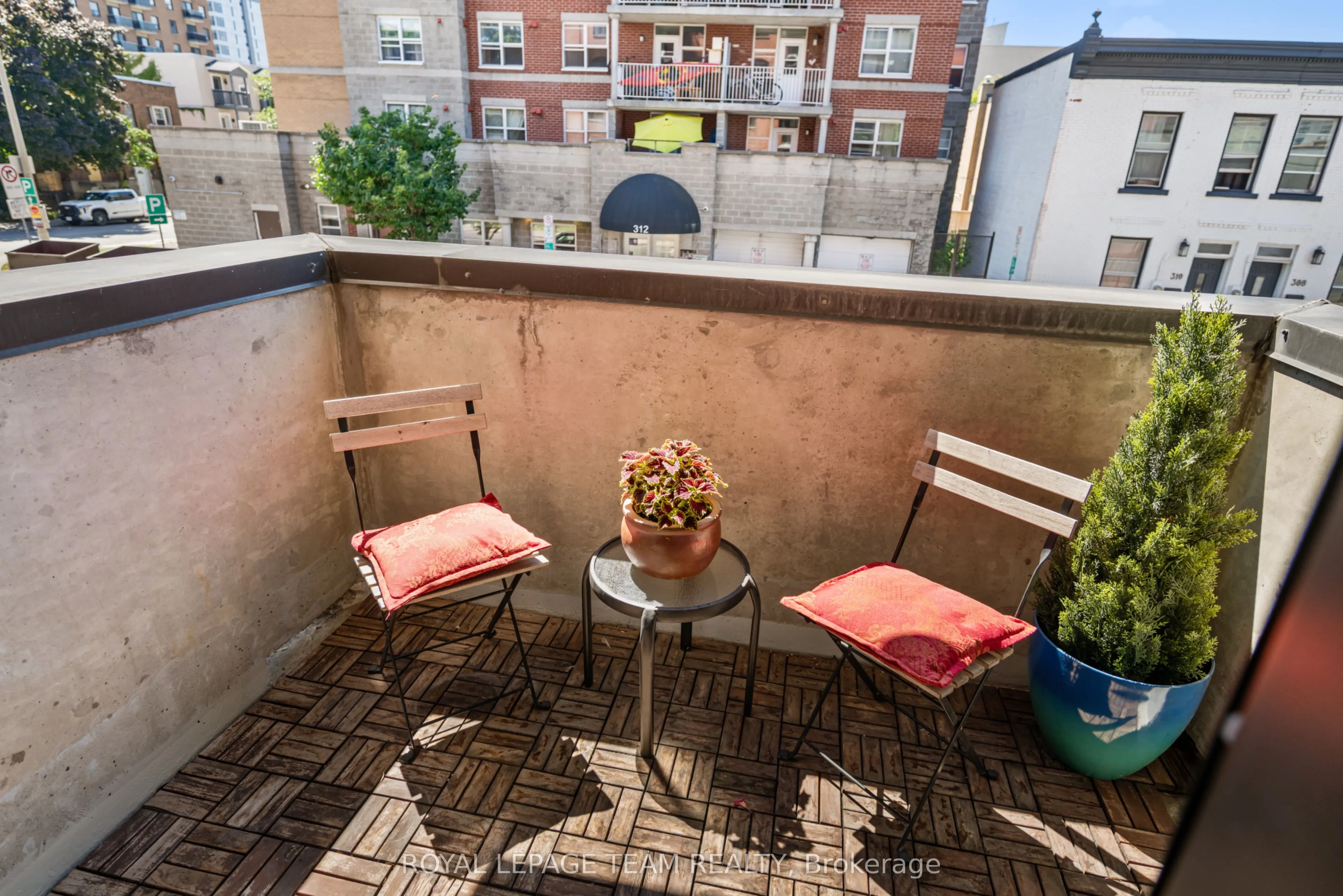 309 Cumberland Street, #202