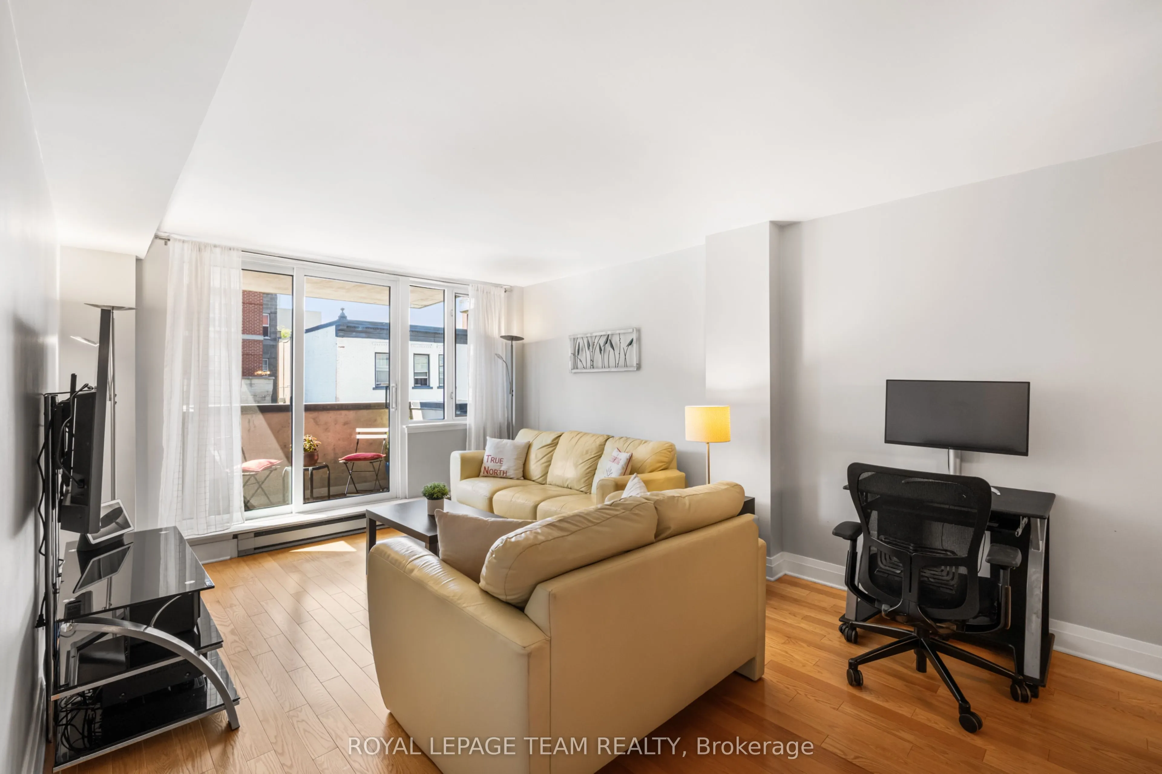 309 Cumberland Street, #202