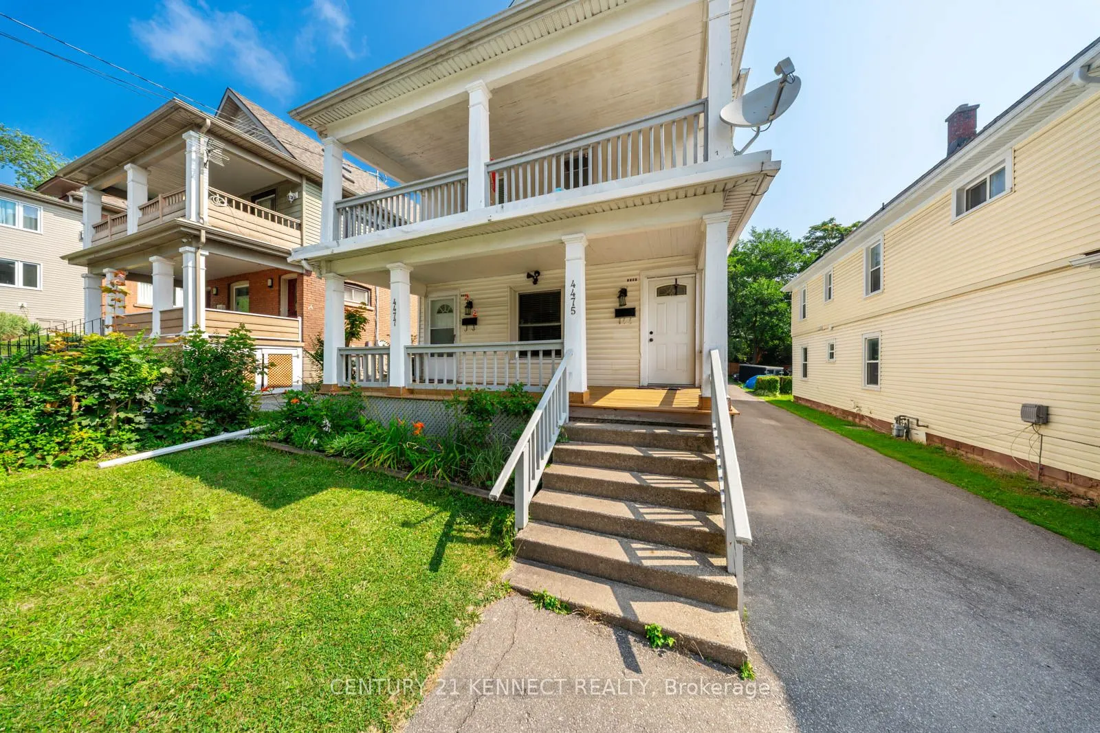 4475/4477 Hiram Street, #15