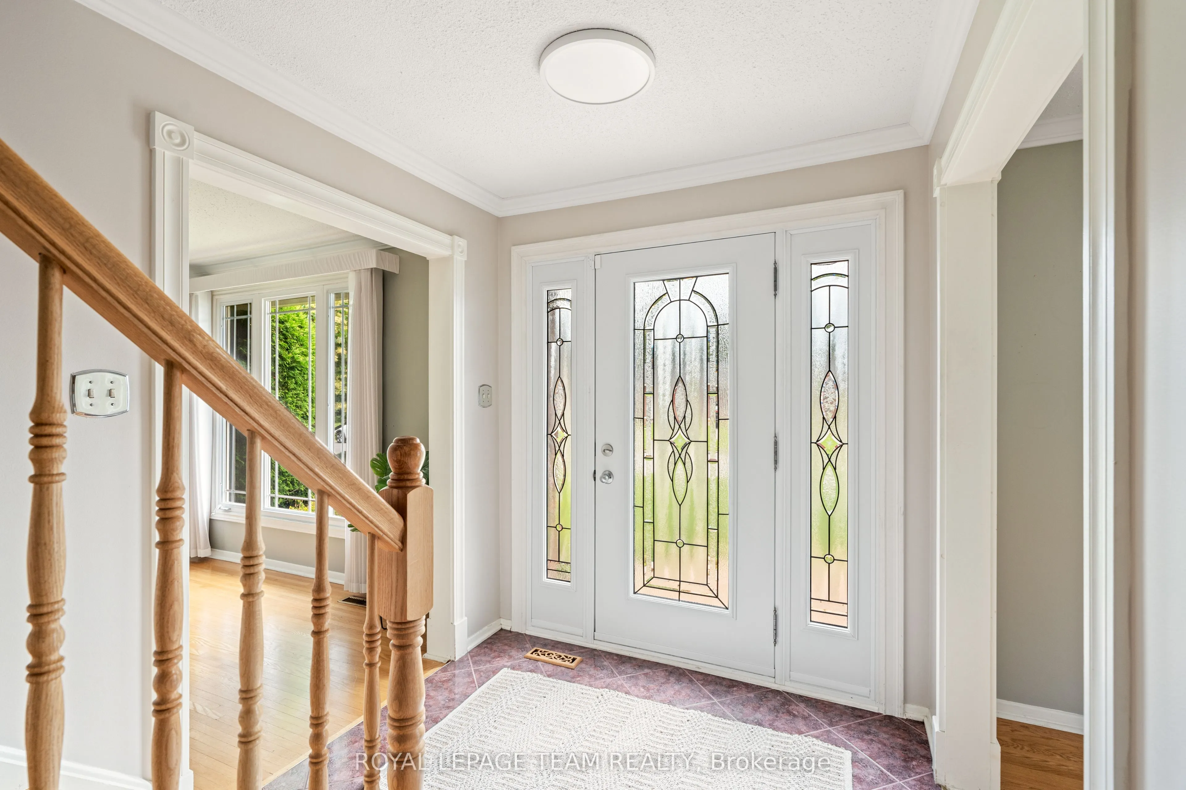 2128 Hubbard Crescent