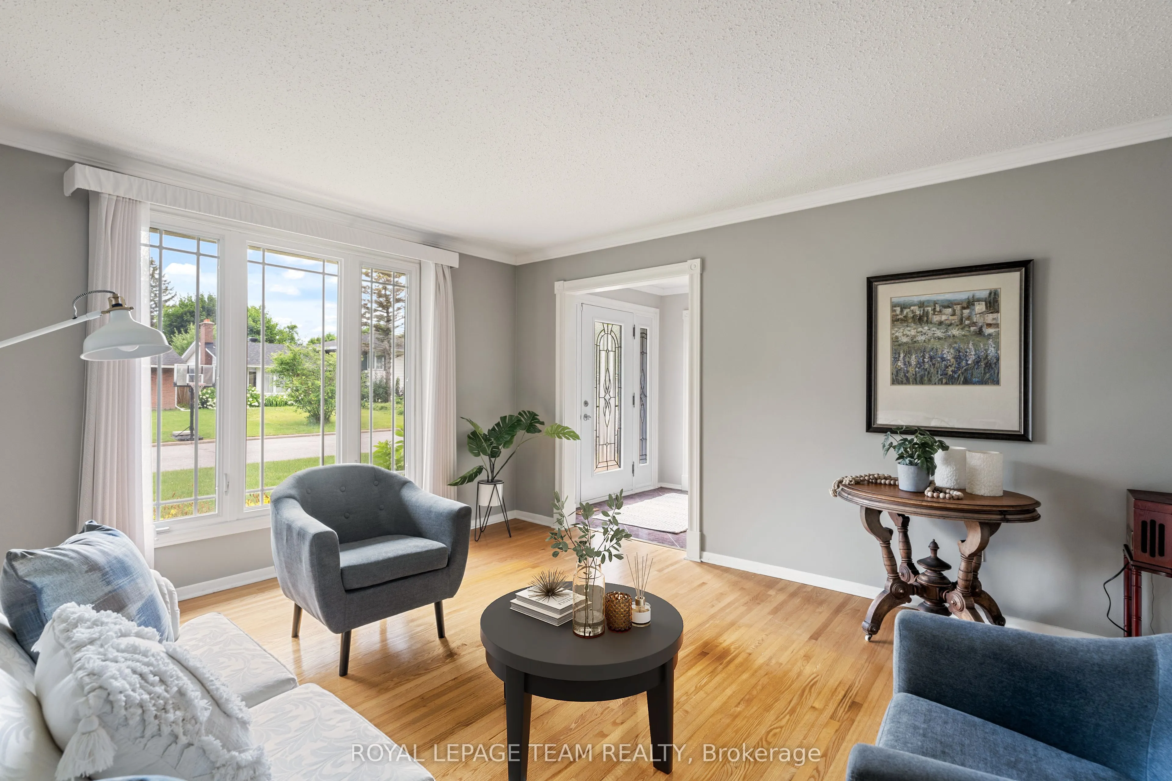2128 Hubbard Crescent