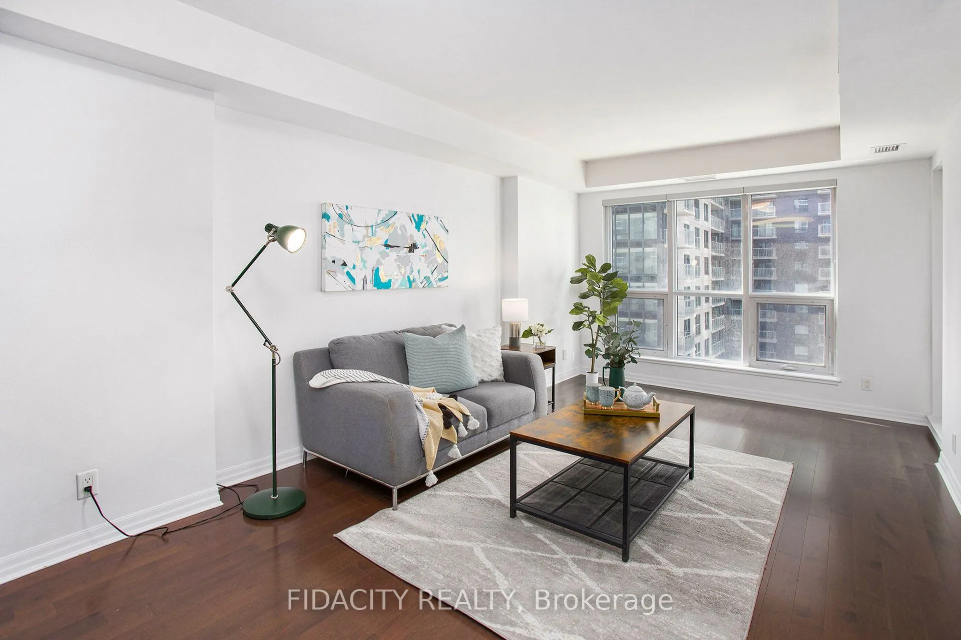 242 Rideau Street, #1105