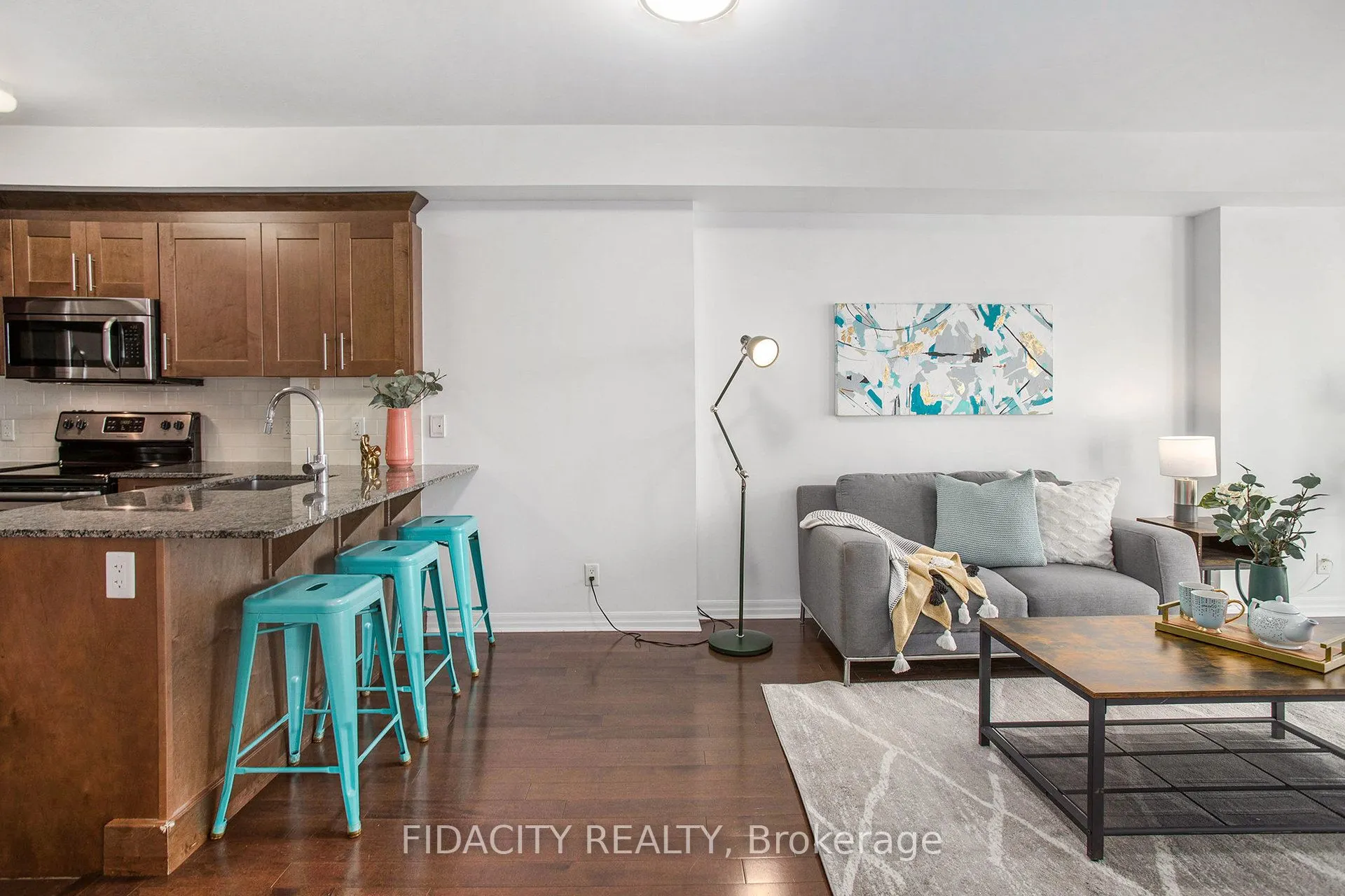 242 Rideau Street, #1105