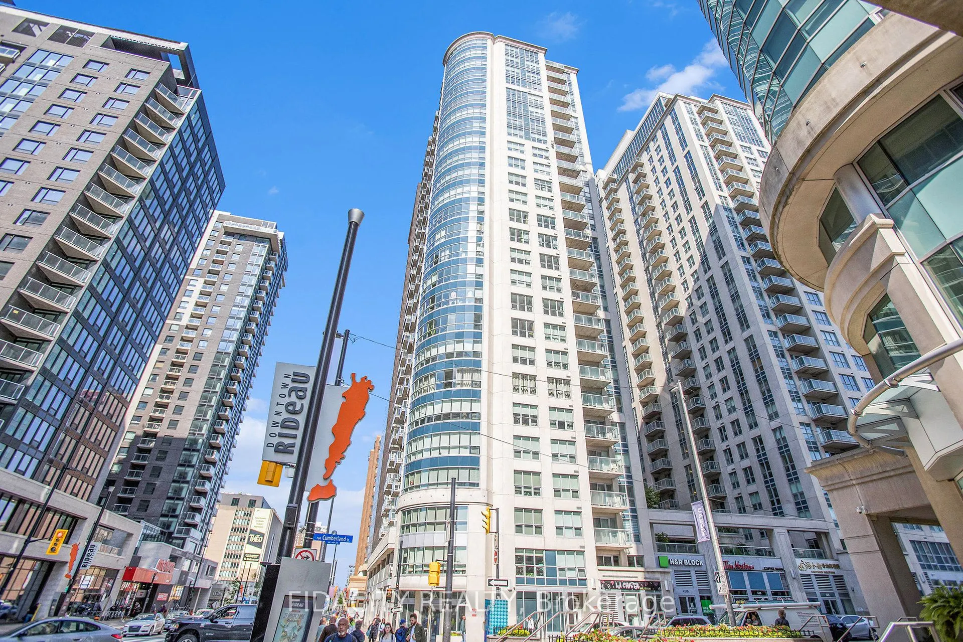 242 Rideau Street, #1105