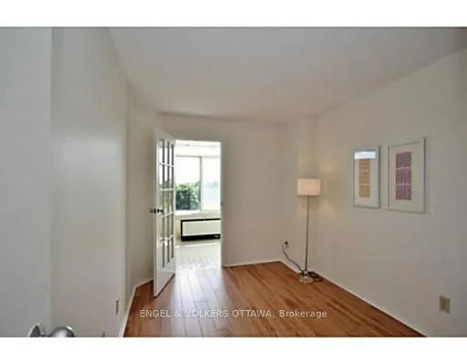 1025 Grenon Avenue, #409