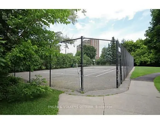 1025 Grenon Avenue, #409