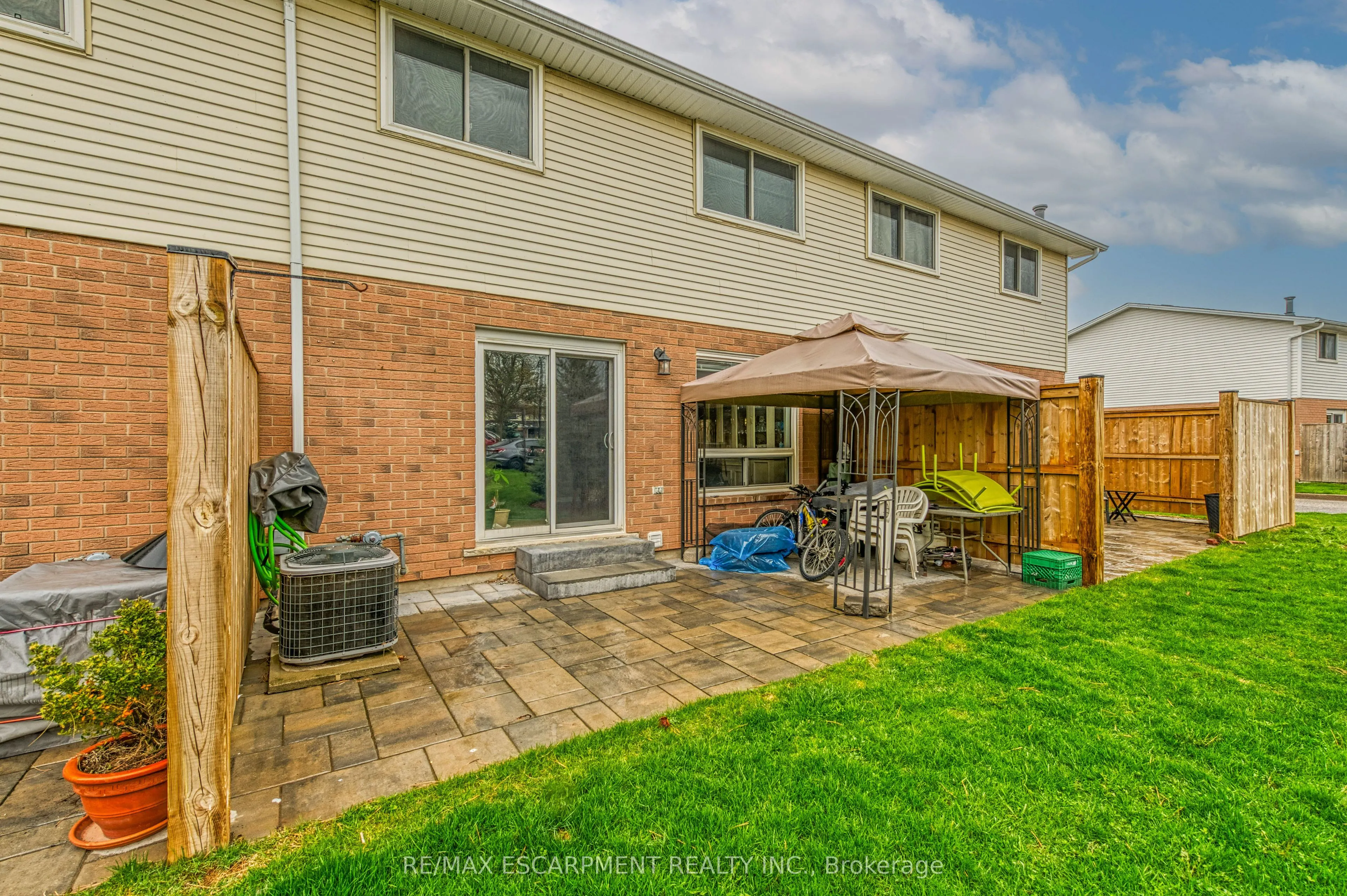 5016 Friesen Boulevard, #5