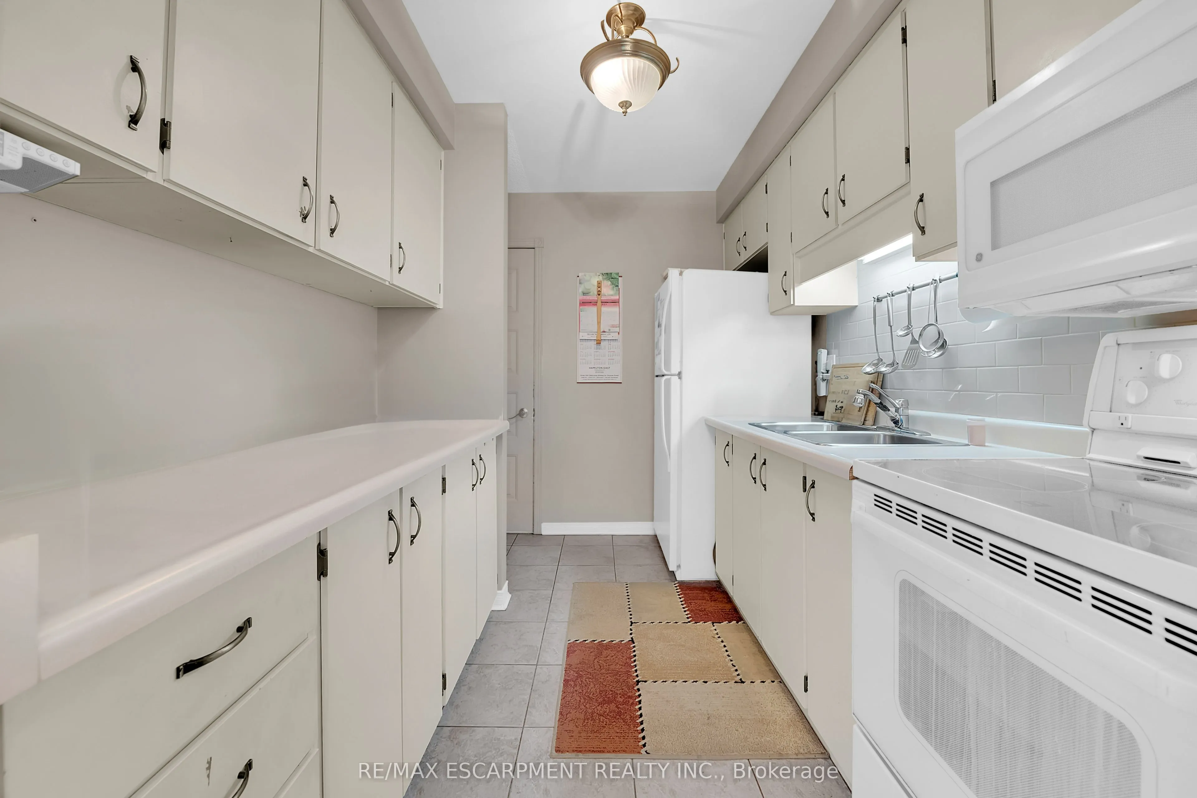 5016 Friesen Boulevard, #5