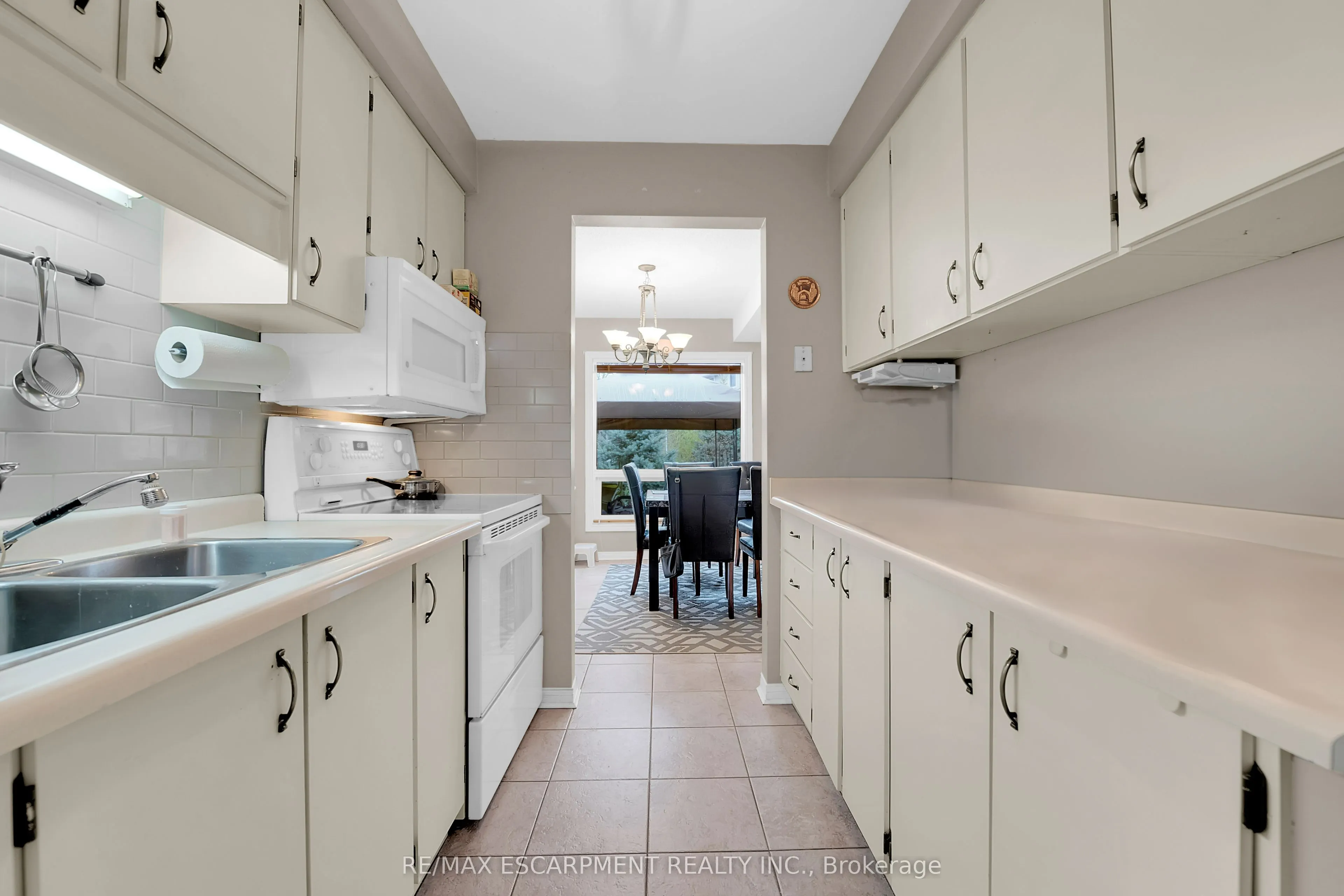 5016 Friesen Boulevard, #5