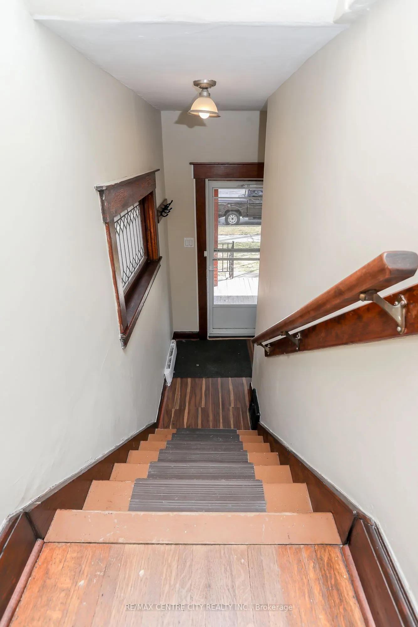 15 Wilson Avenue