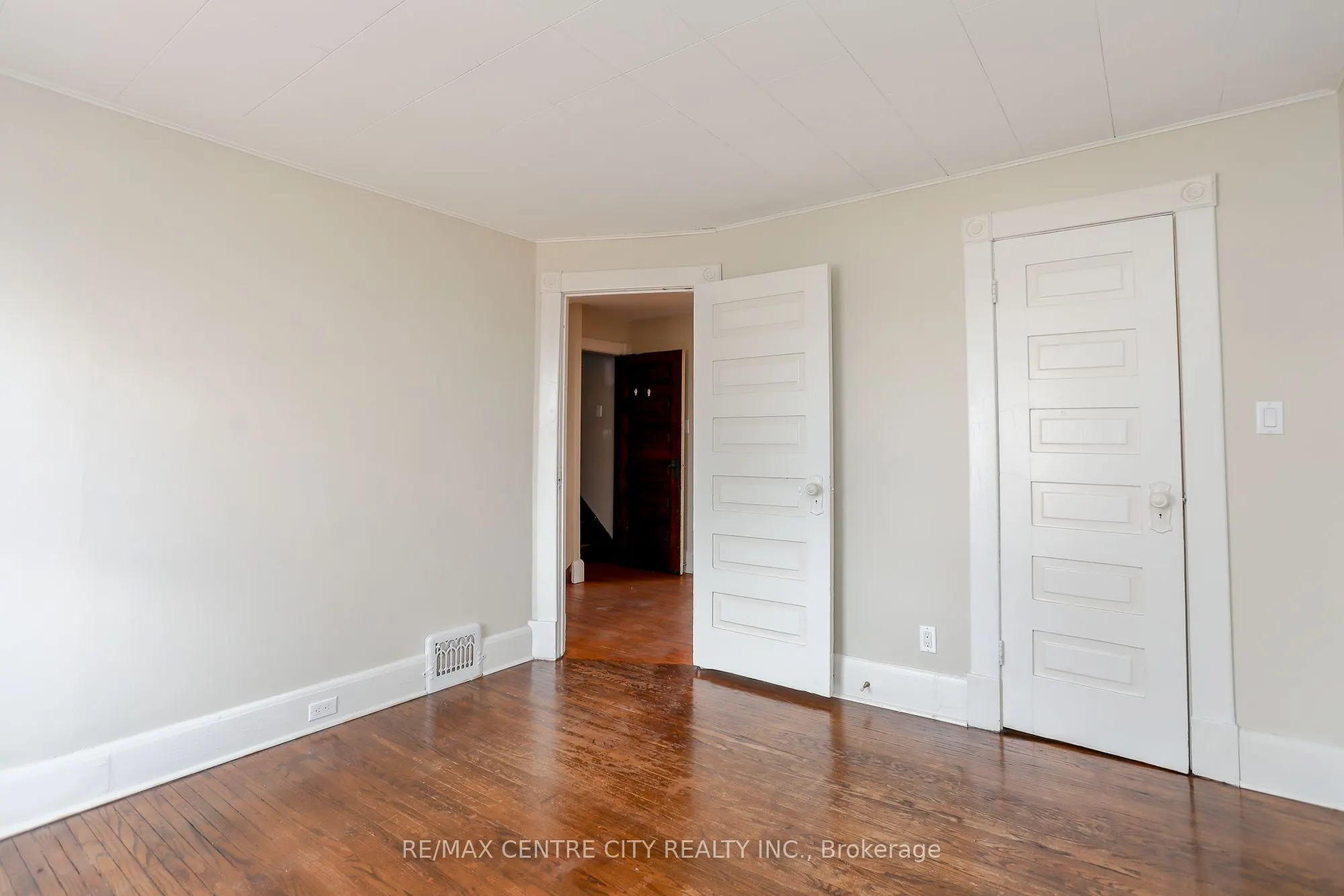 15 Wilson Avenue
