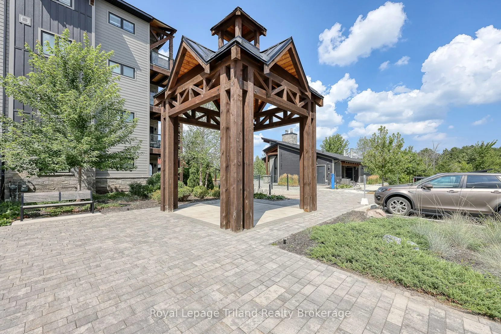 13 Beausoleil Lane, #201