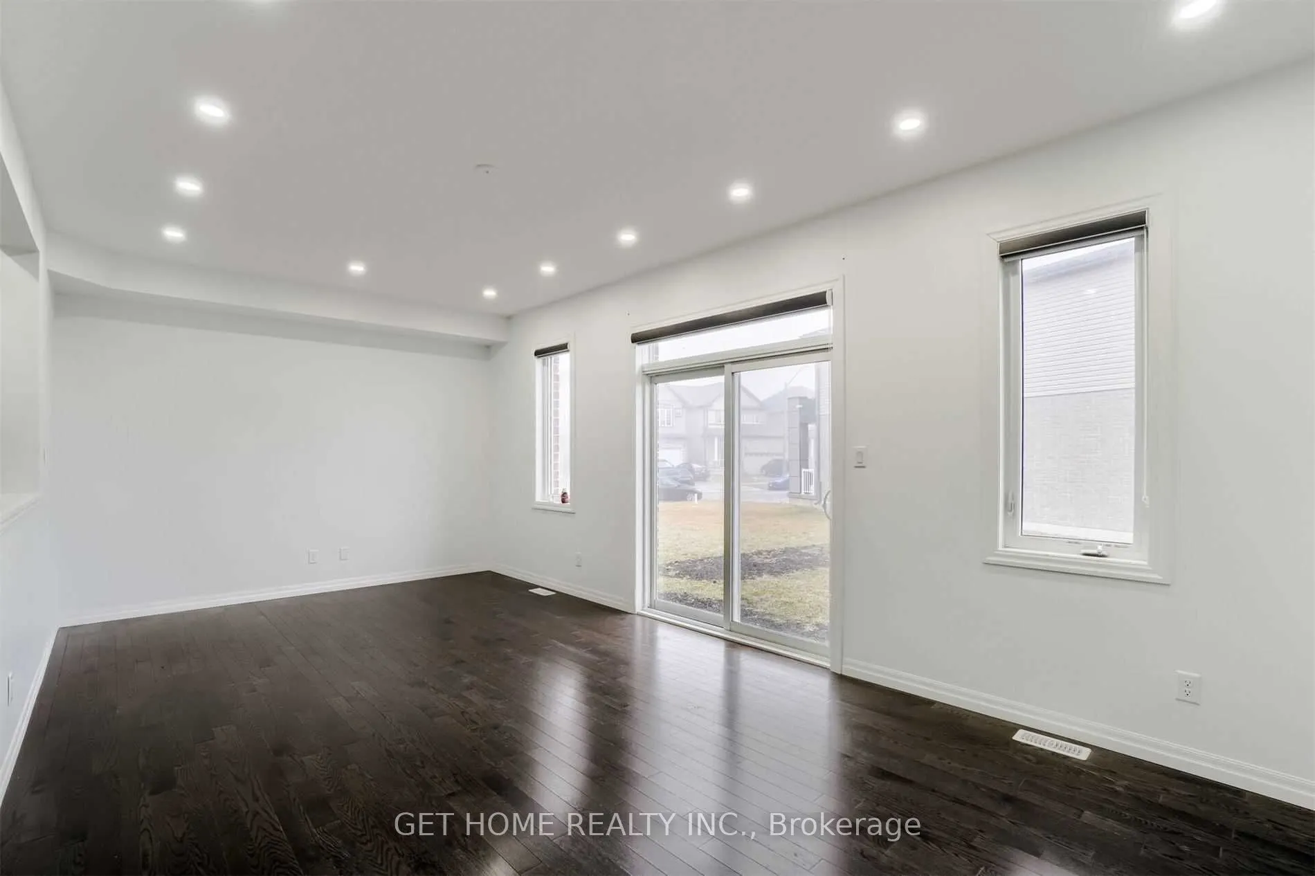 127 Freure Drive N, #Main