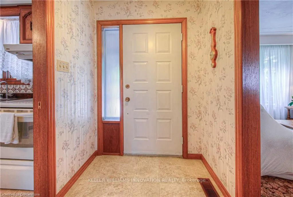 641 Black Oak Crescent