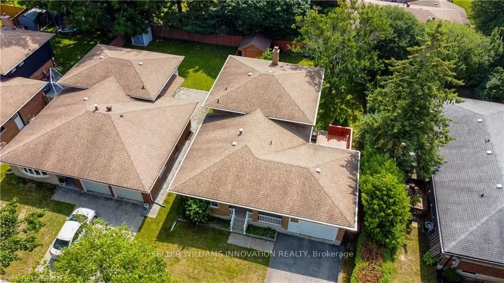 641 Black Oak Crescent
