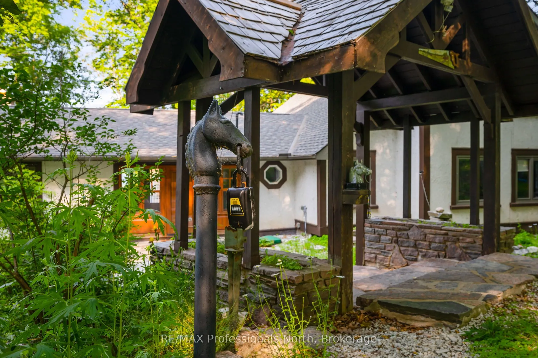 1073 Grass Lake Road