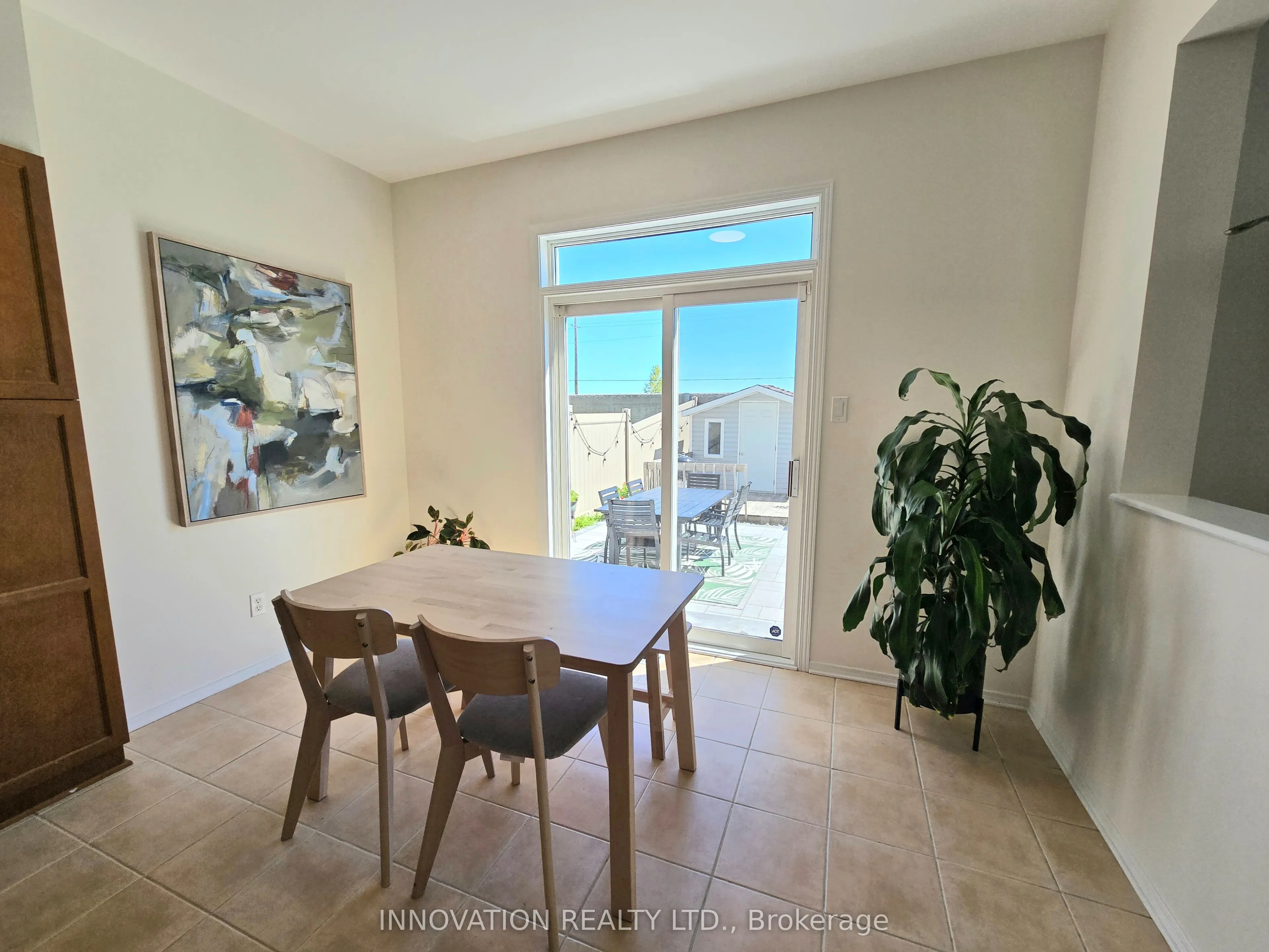324 Rustic Hills Crescent