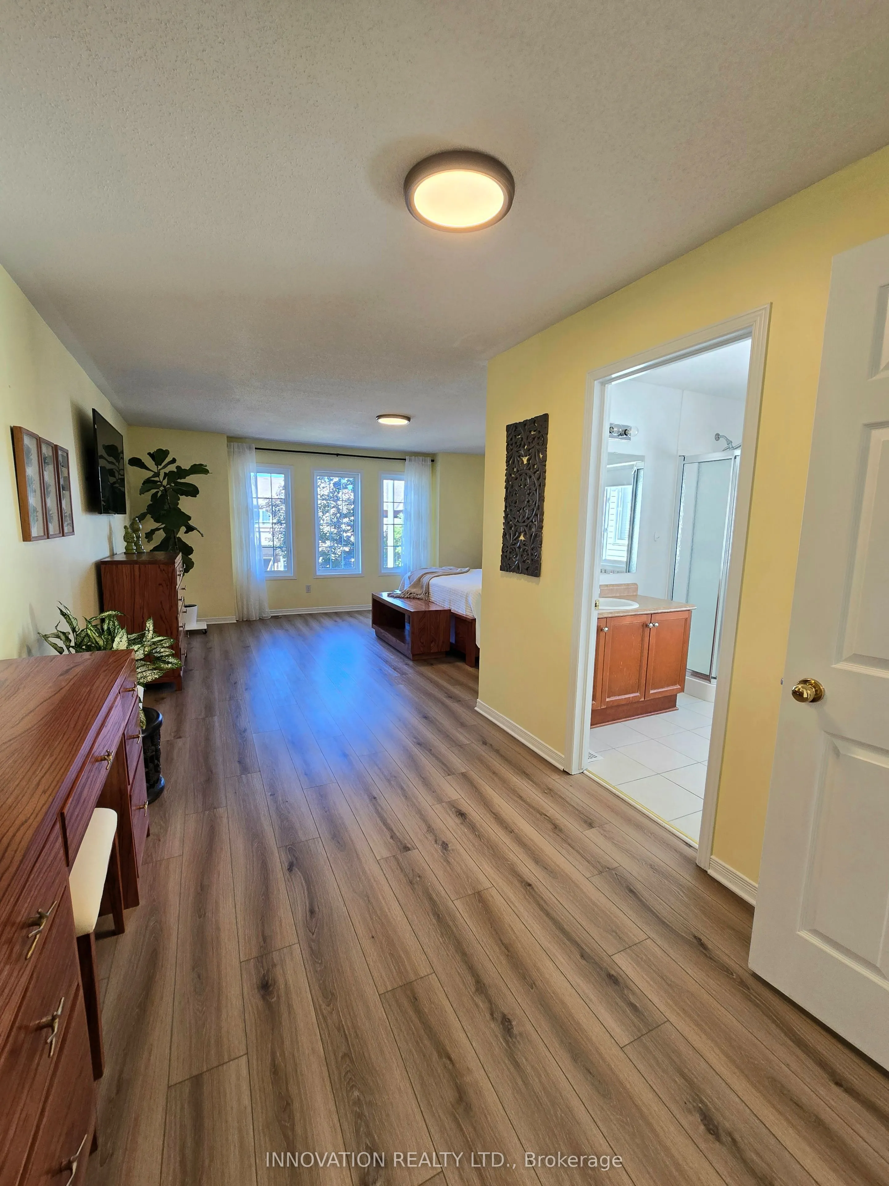 324 Rustic Hills Crescent