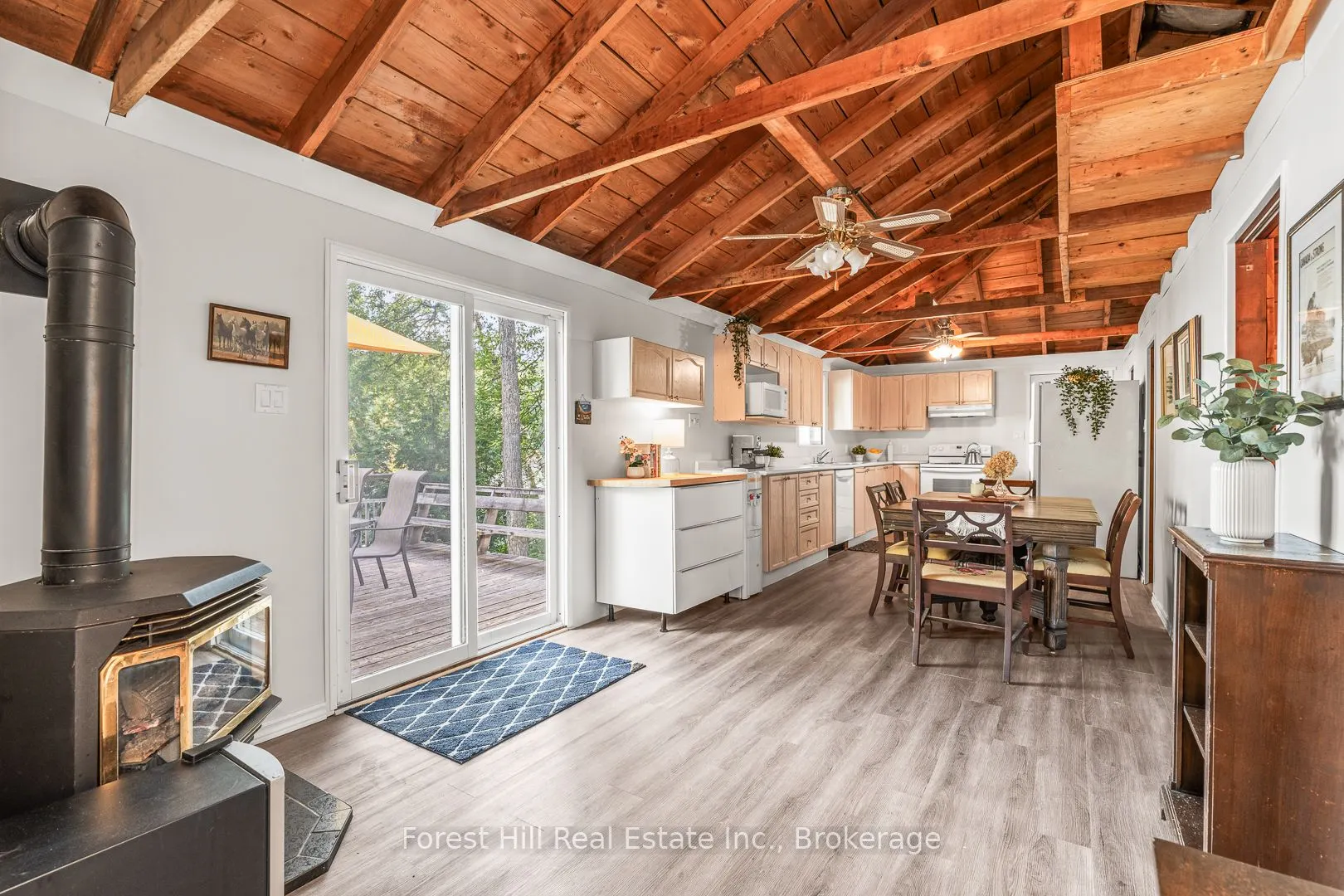 1277 Causeway Drive