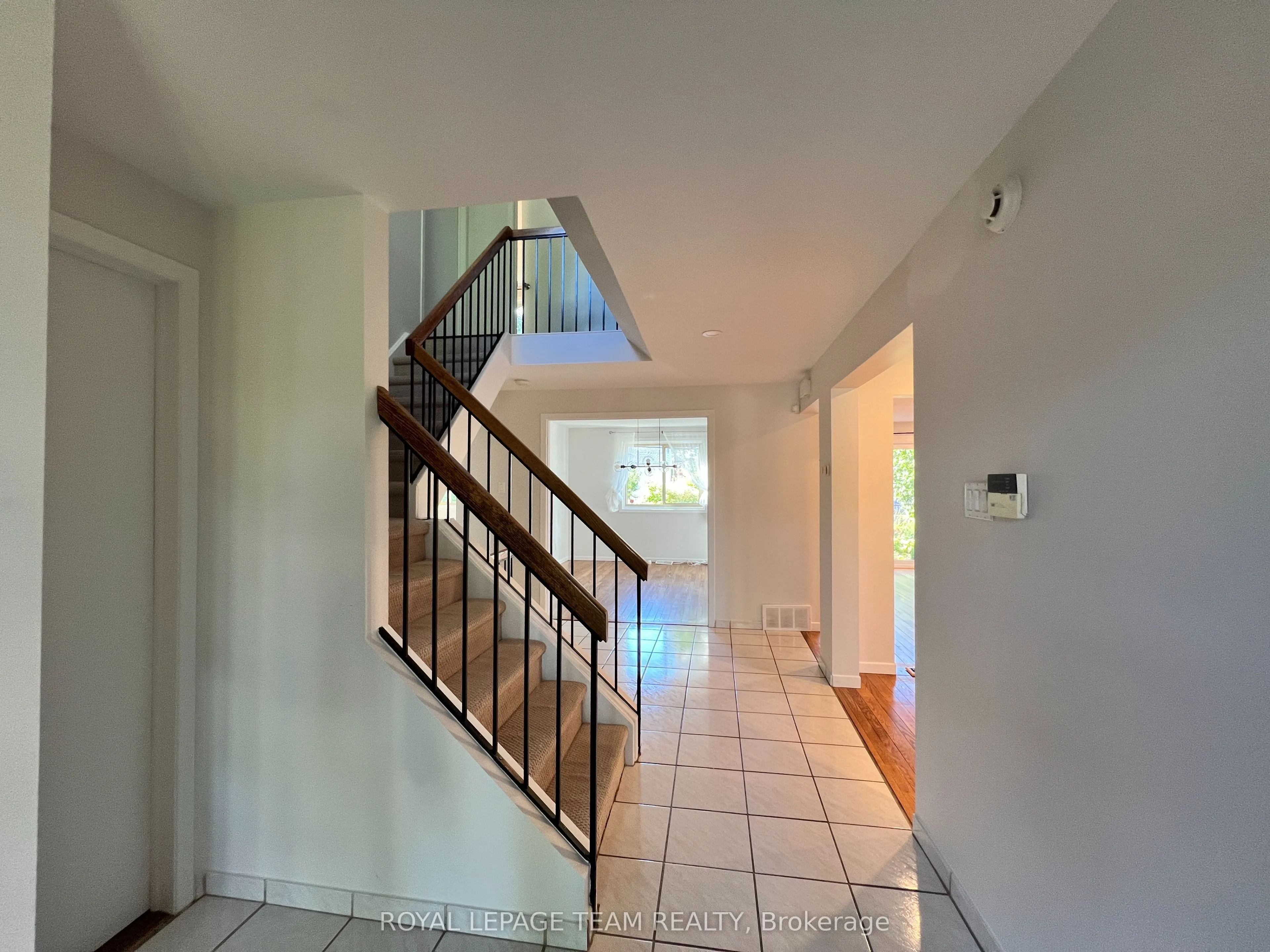 49 Farm Gate Crescent