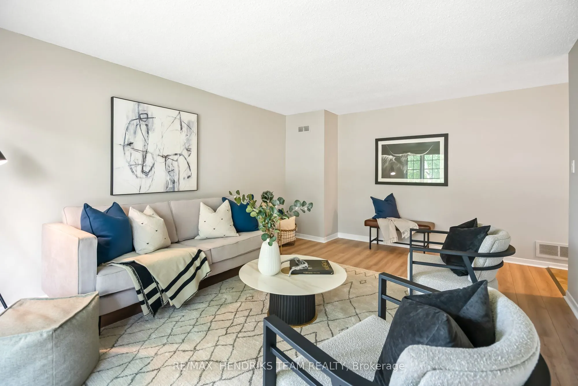 55 Leaside Drive
