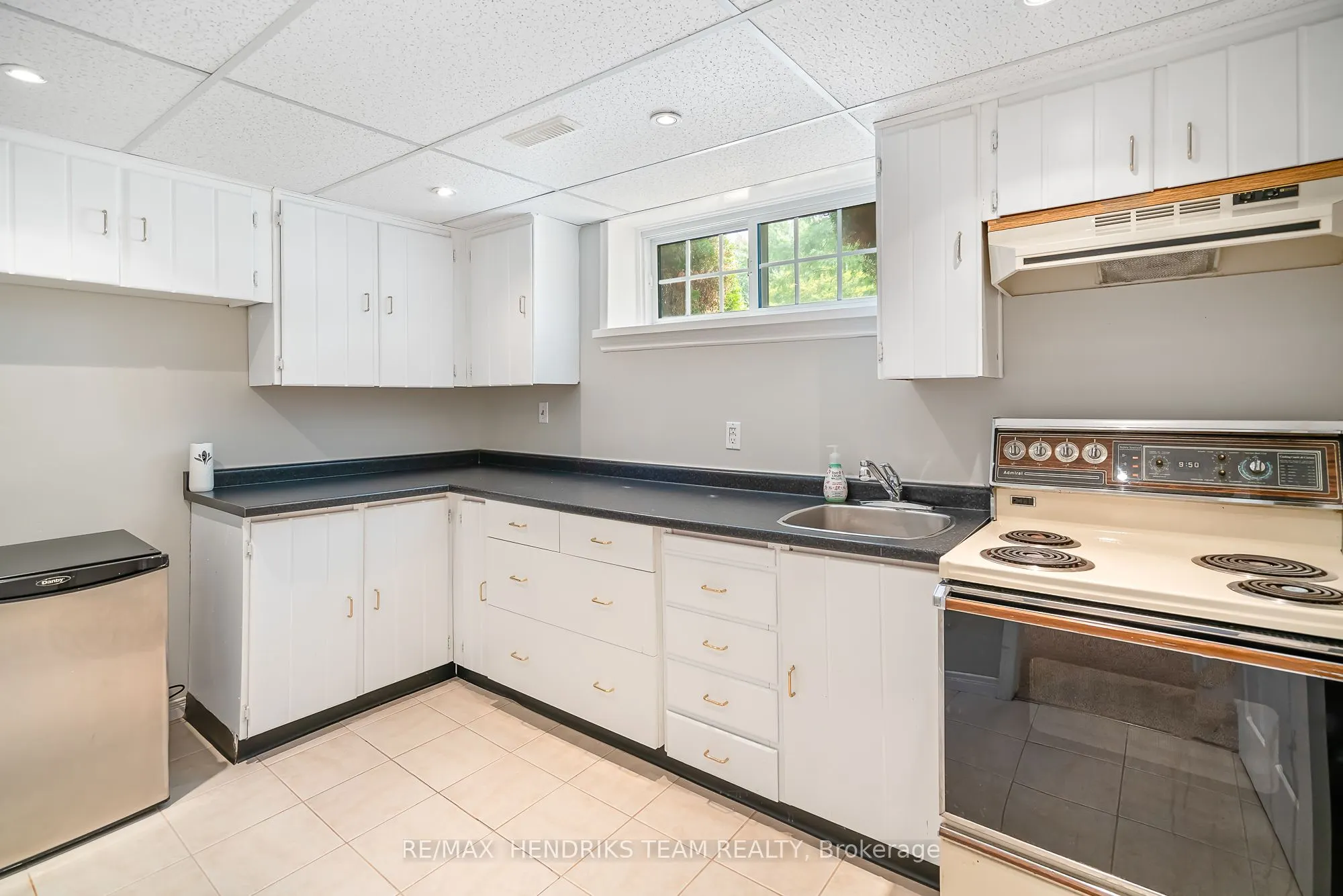 55 Leaside Drive