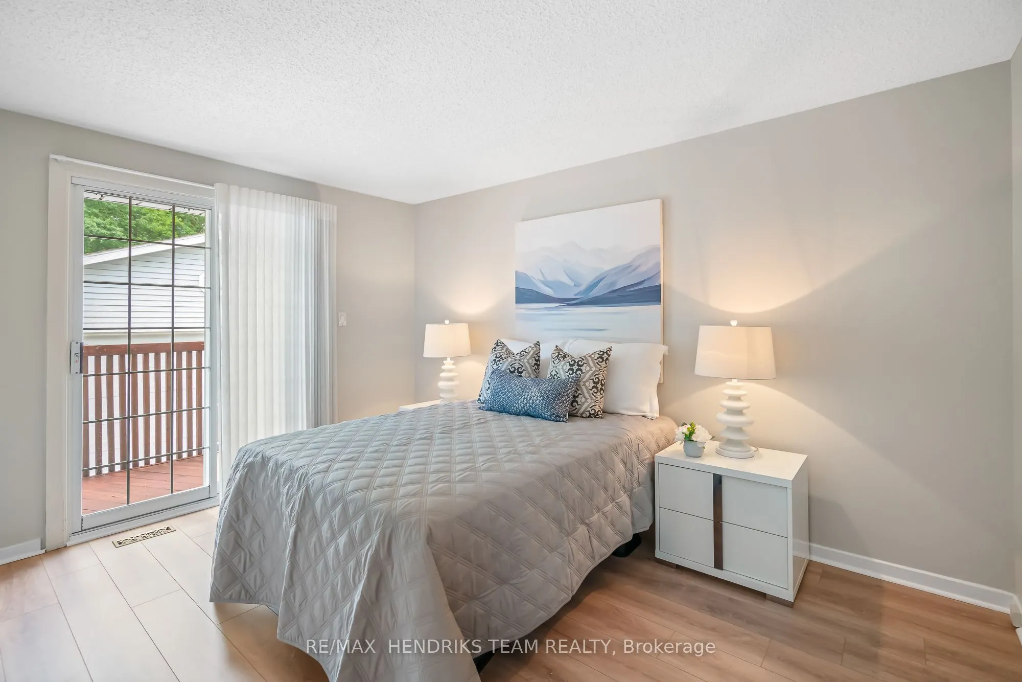 55 Leaside Drive